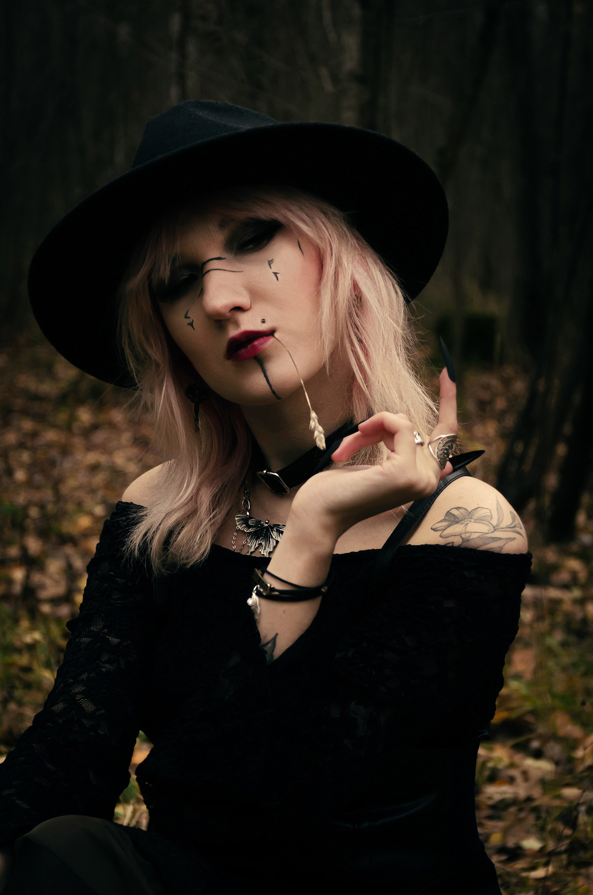 Прогулка ведьмы. Фотосессии по мотивам сказок и фильмов — Катерина Исауленко. СПб