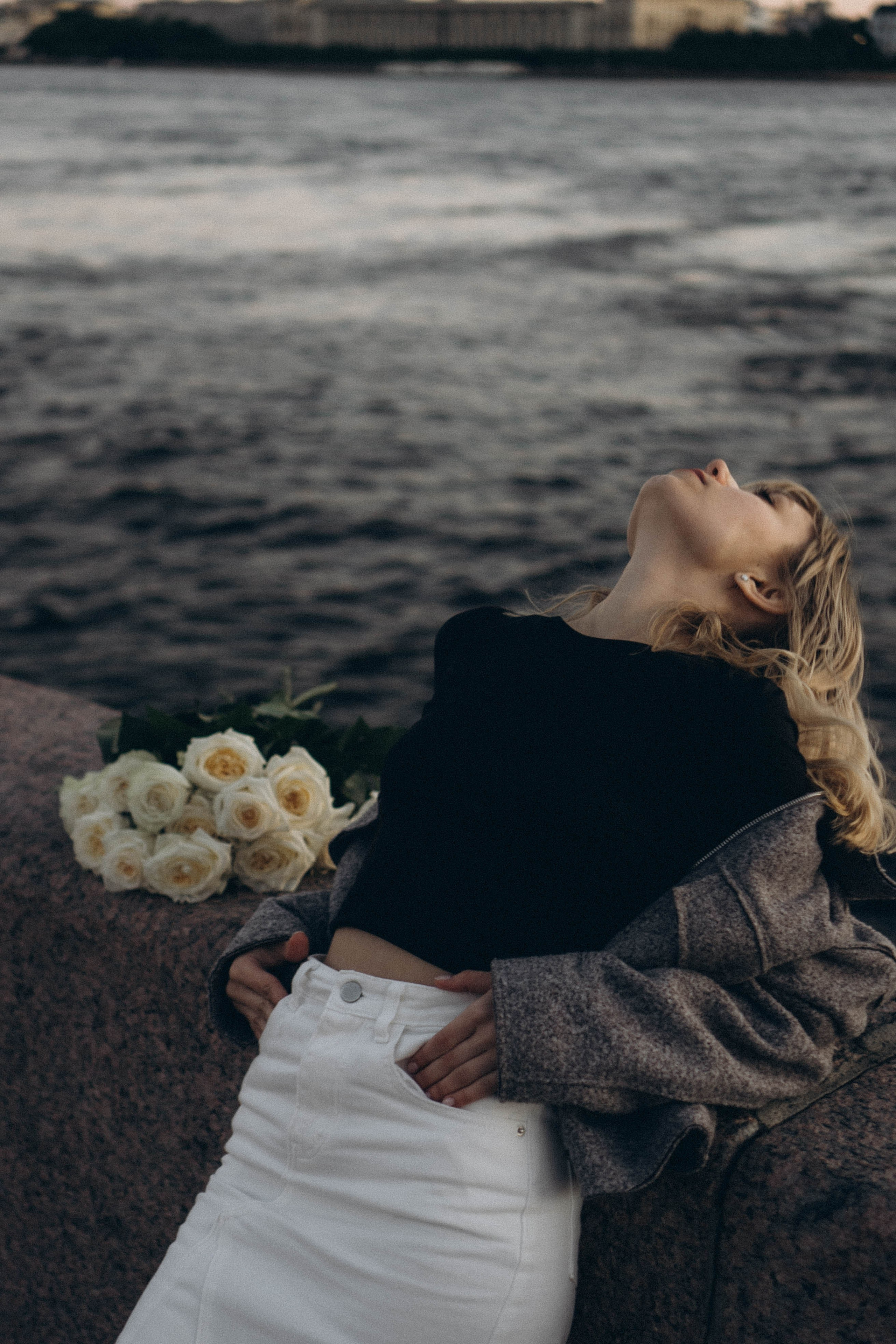 ПРОГУЛКА ПО ГОРОДУ В БЕЛЫЕ НОЧИ (другой вариант). Профессиональный фотограф, Санкт-Петербург — Виктория Богомолова