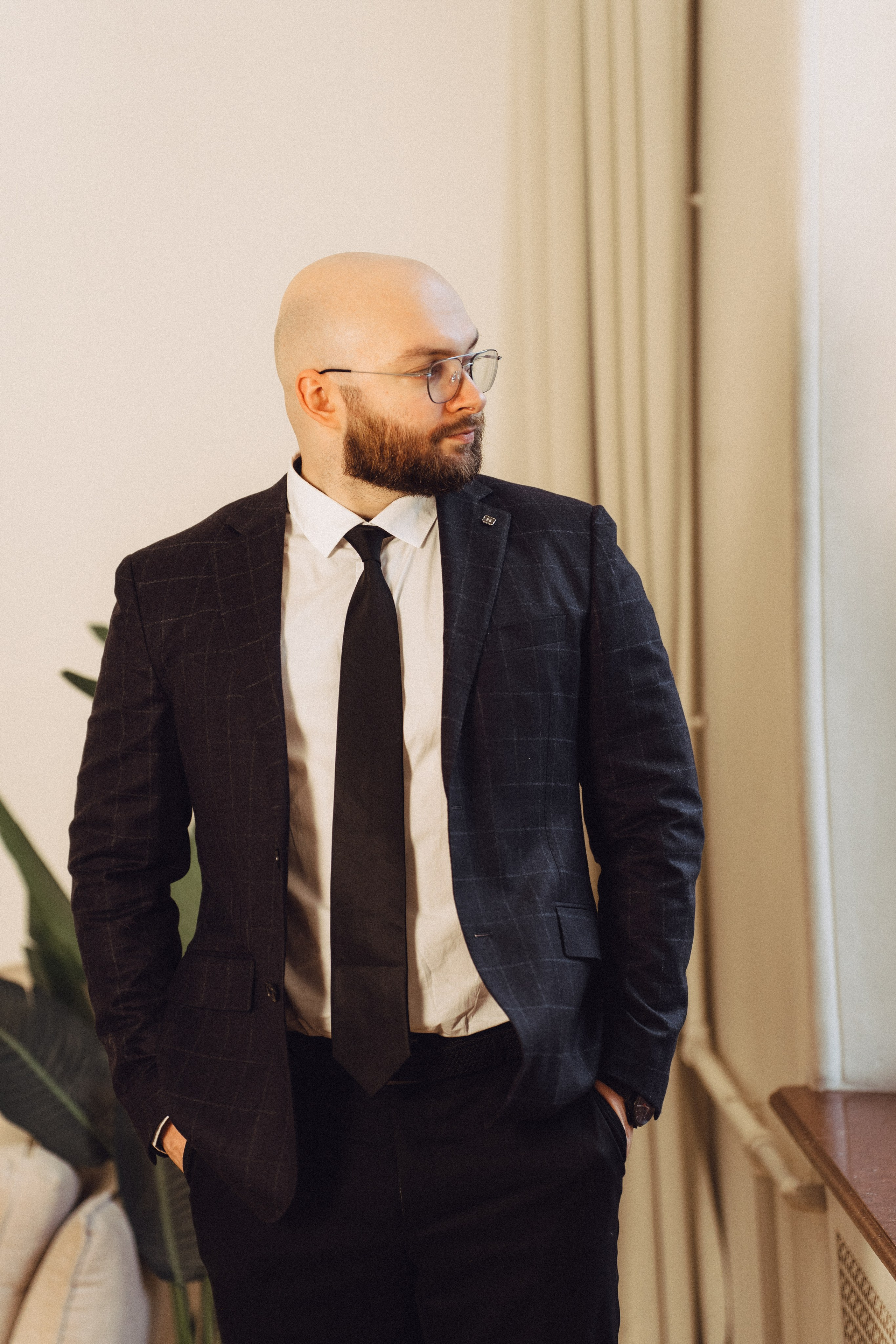 СВАДЕБНАЯ СЬЕМКА ВО ВТОРОМ ДВОРЦЕ (ДЕКАБРЬ) ТАКЖЕ СЬЕМКА В СТУДИИ НА ЧЕРНЫШЕВСКОЙ. Профессиональный фотограф, Санкт-Петербург — Виктория Богомолова