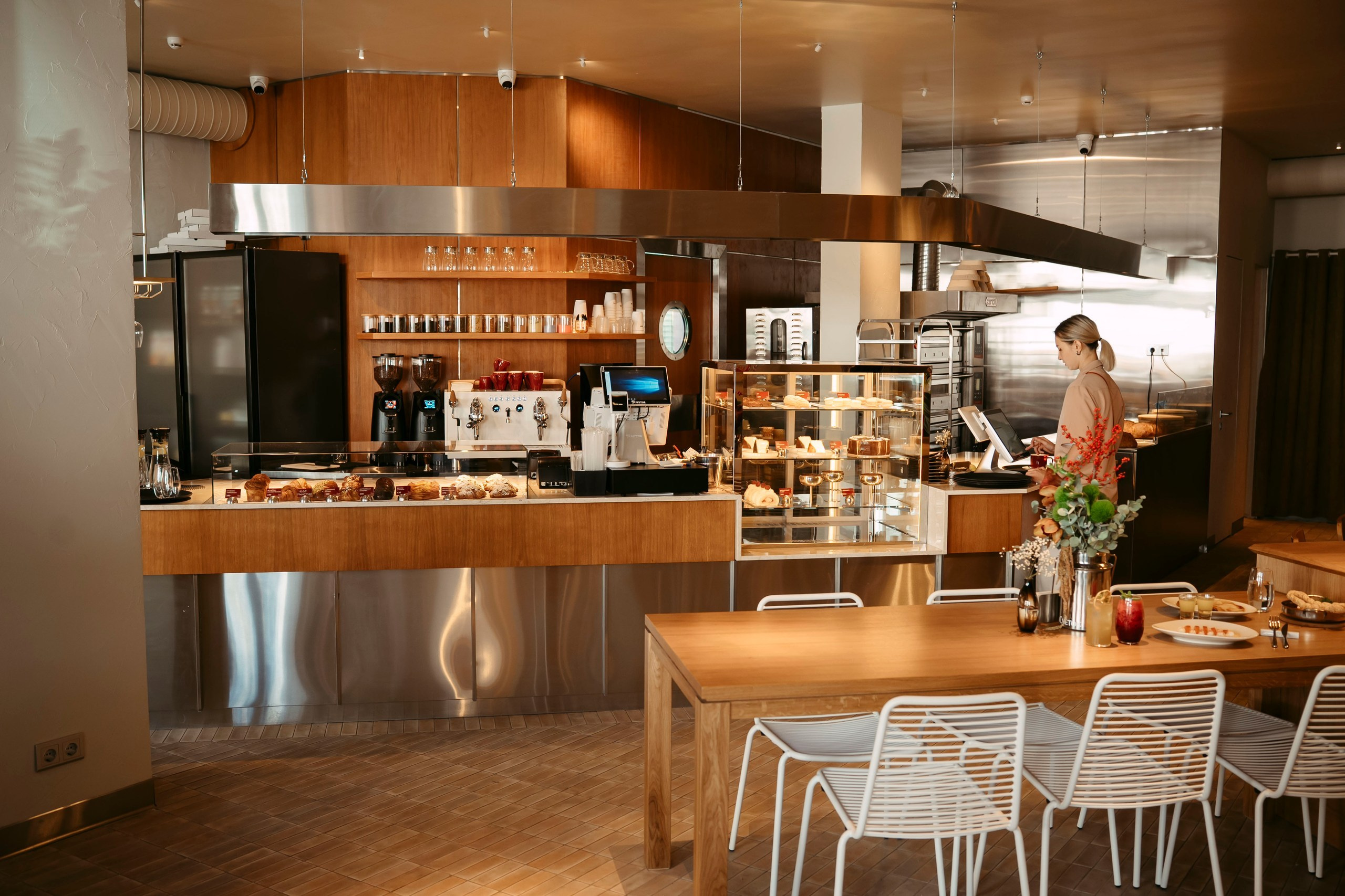 Скрэмбл х Enter. Саша Копылов, фотограф в Казани