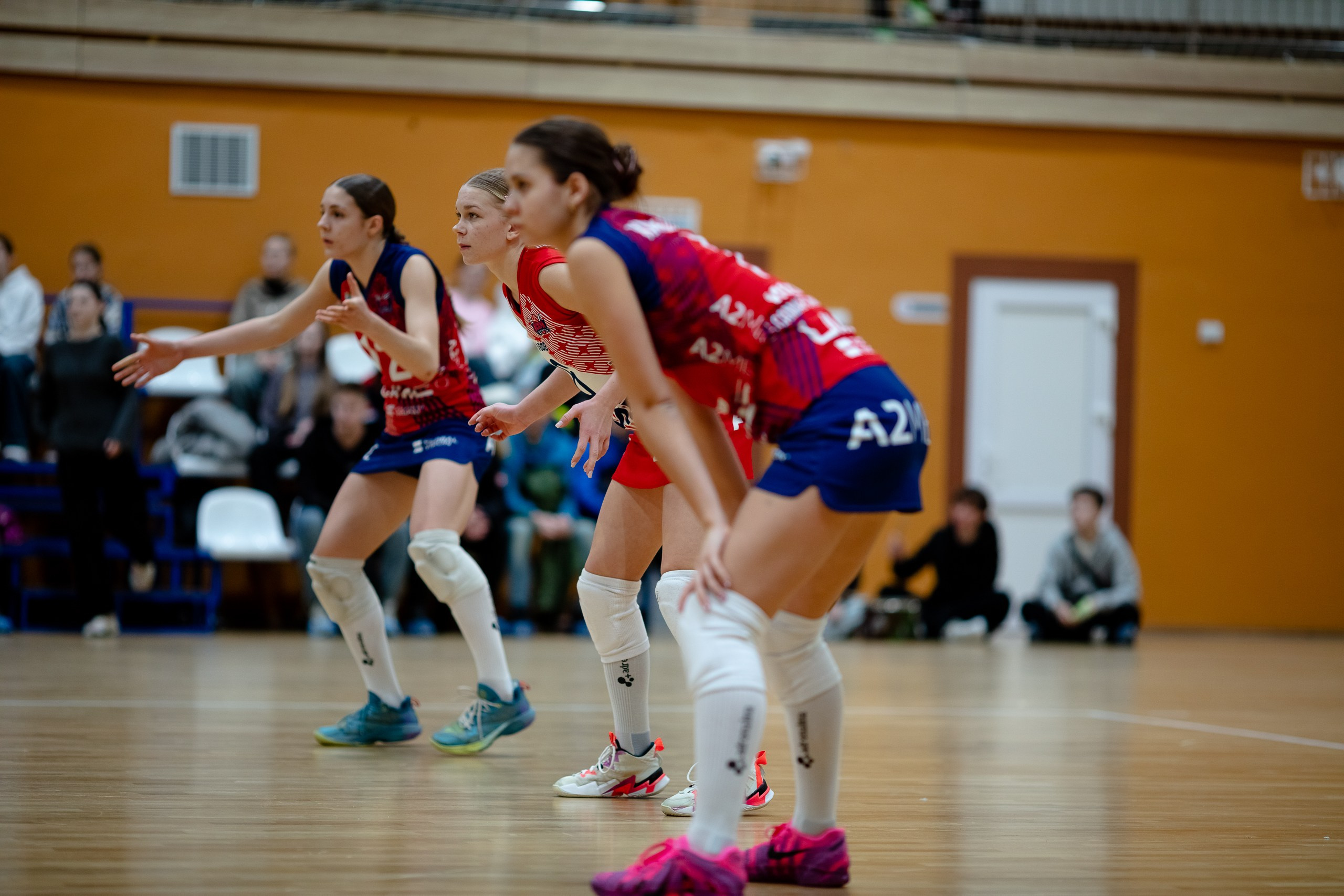 СШ11 — Искра / 2 игра. Фотография