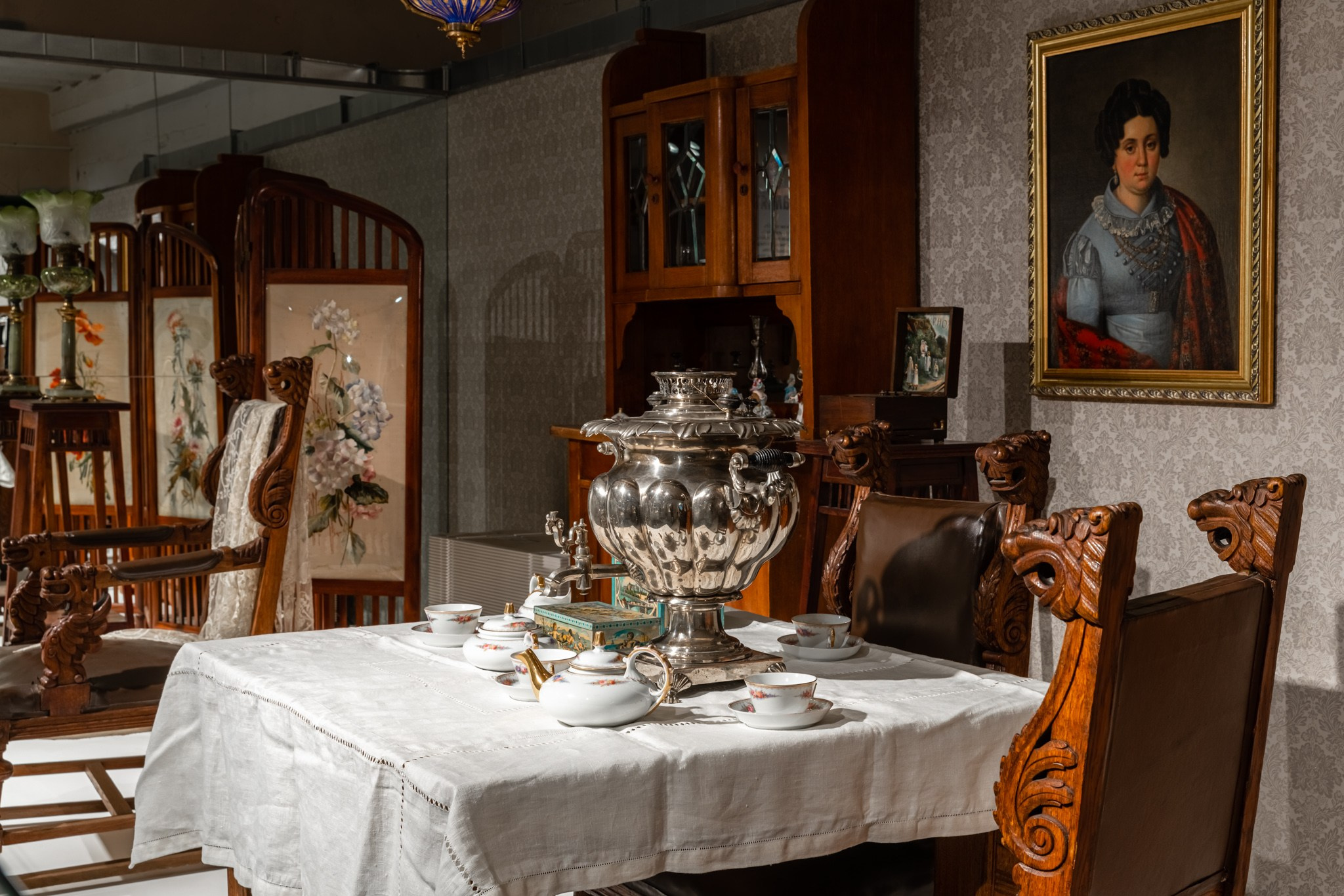 Выставка «Фамильные ценности», музей Москвы, для Юлии Наполовой (PS-Culture) 2019. Фотограф Василий Буланов