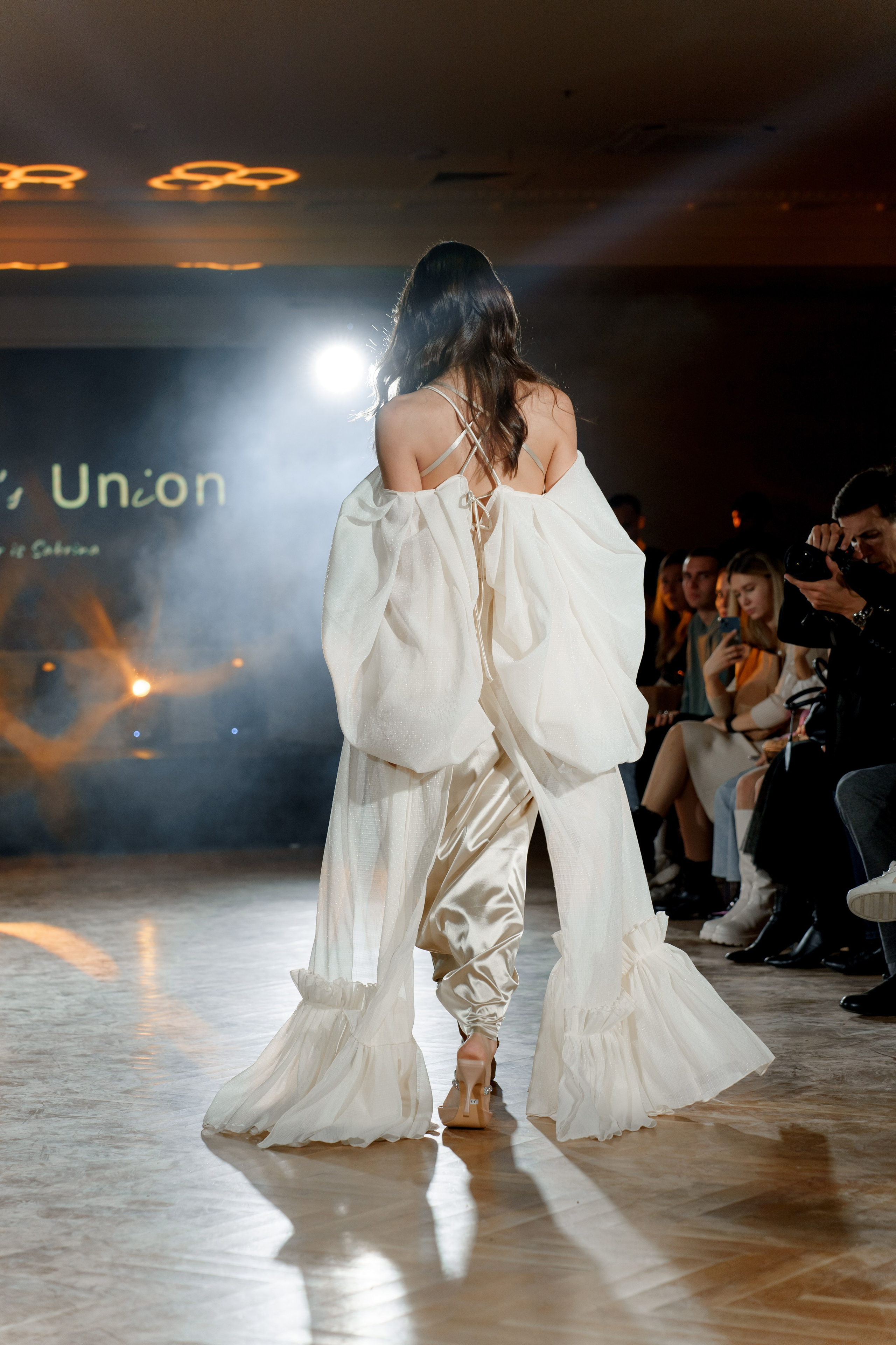 Выставка свадебных специалистов «Свадьба на 1000%». Свадебный фотограф в Санкт-Петербурге