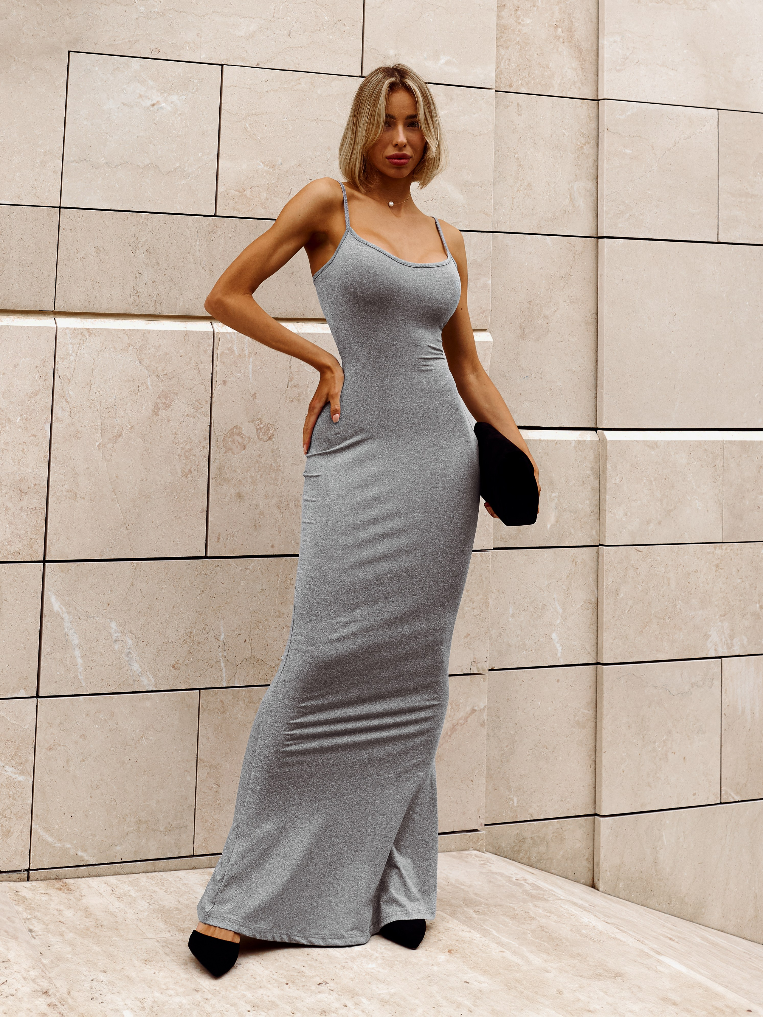 Платье серое. Коммерческий фотограф Дарья Горбачева