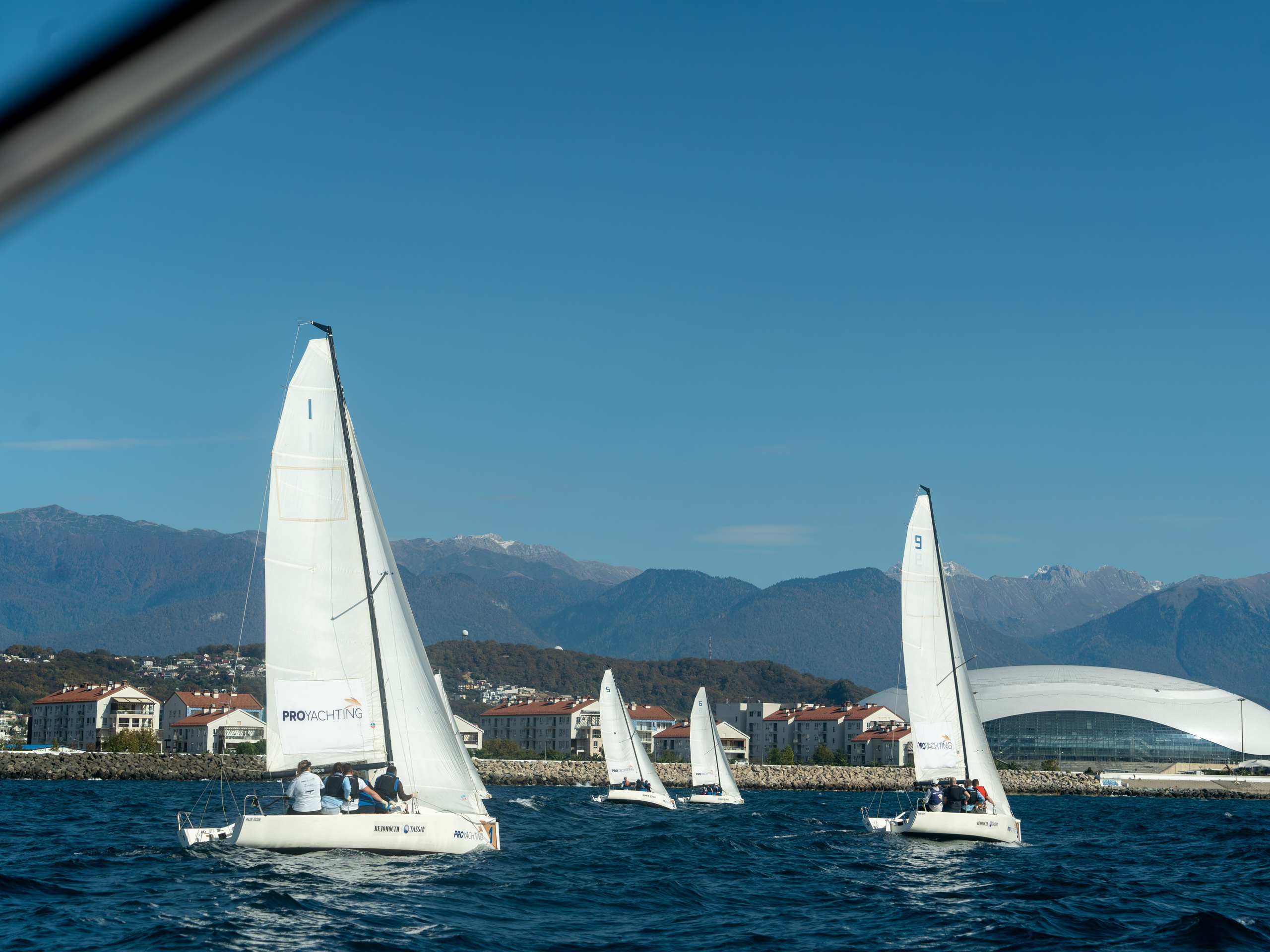 MICE мероприятие для компании «Базис». Репортажный фотограф в Красной Поляне и Сочи Павлюченко Екатерина