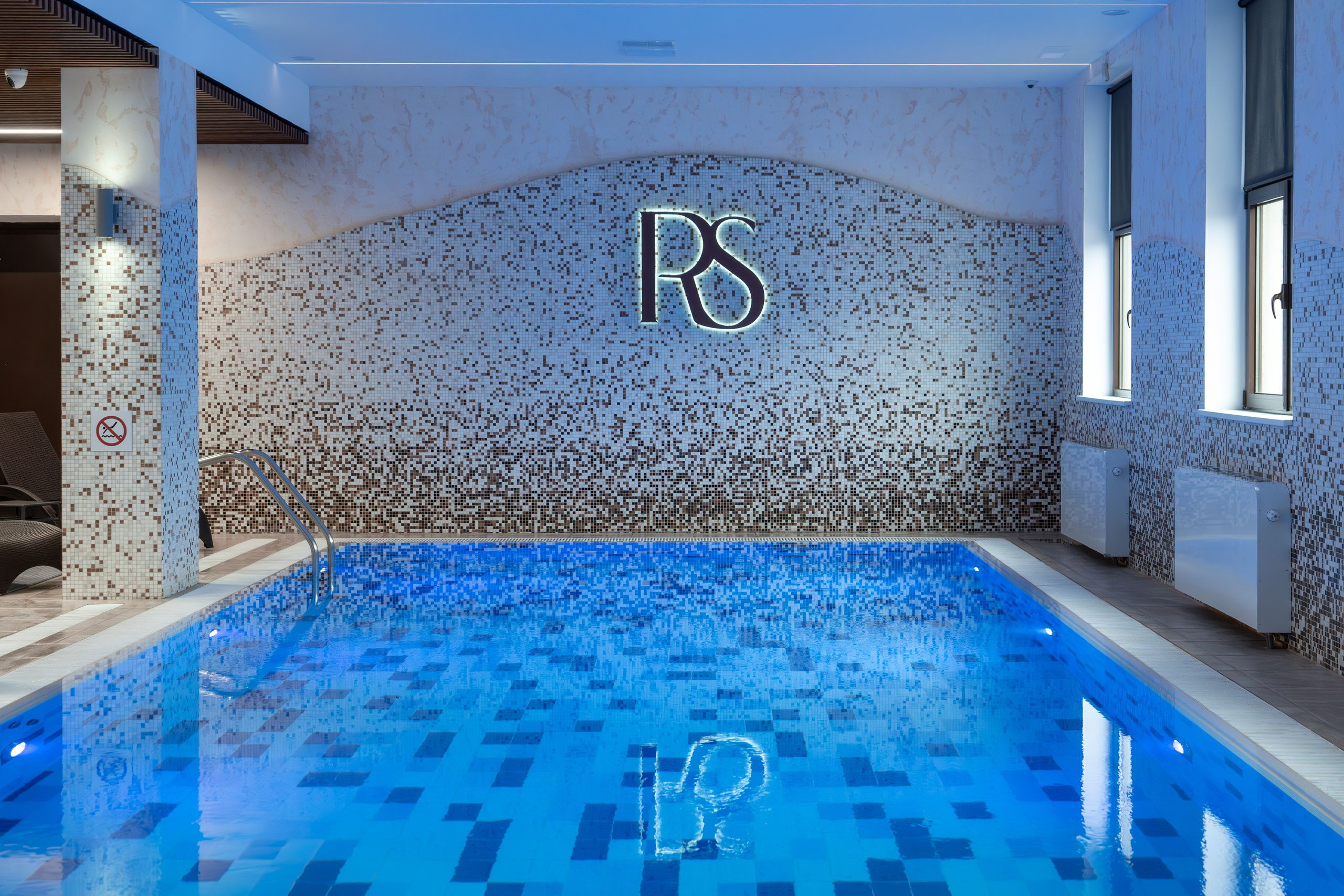 Термальная зона в отеле Rosa Springs. Репортажный фотограф в Красной Поляне и Сочи Павлюченко Екатерина