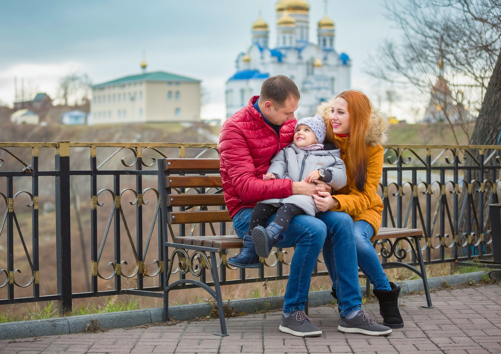 СЕМЬИ. Фотограф. Изготовление выпускных фотоальбомов