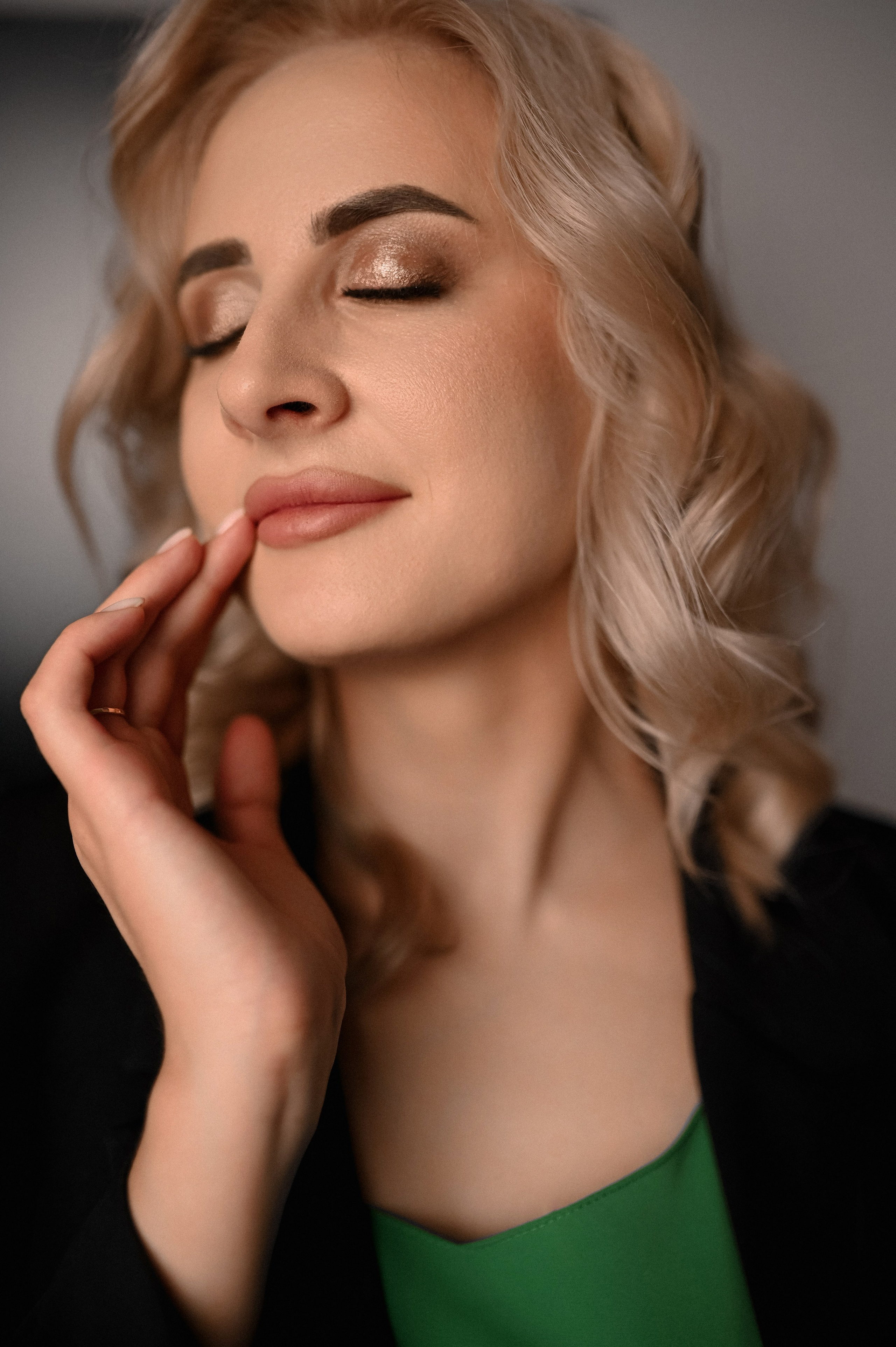 Лариса. Твой личный проводник к красивым фотографиям в Старом Осколе