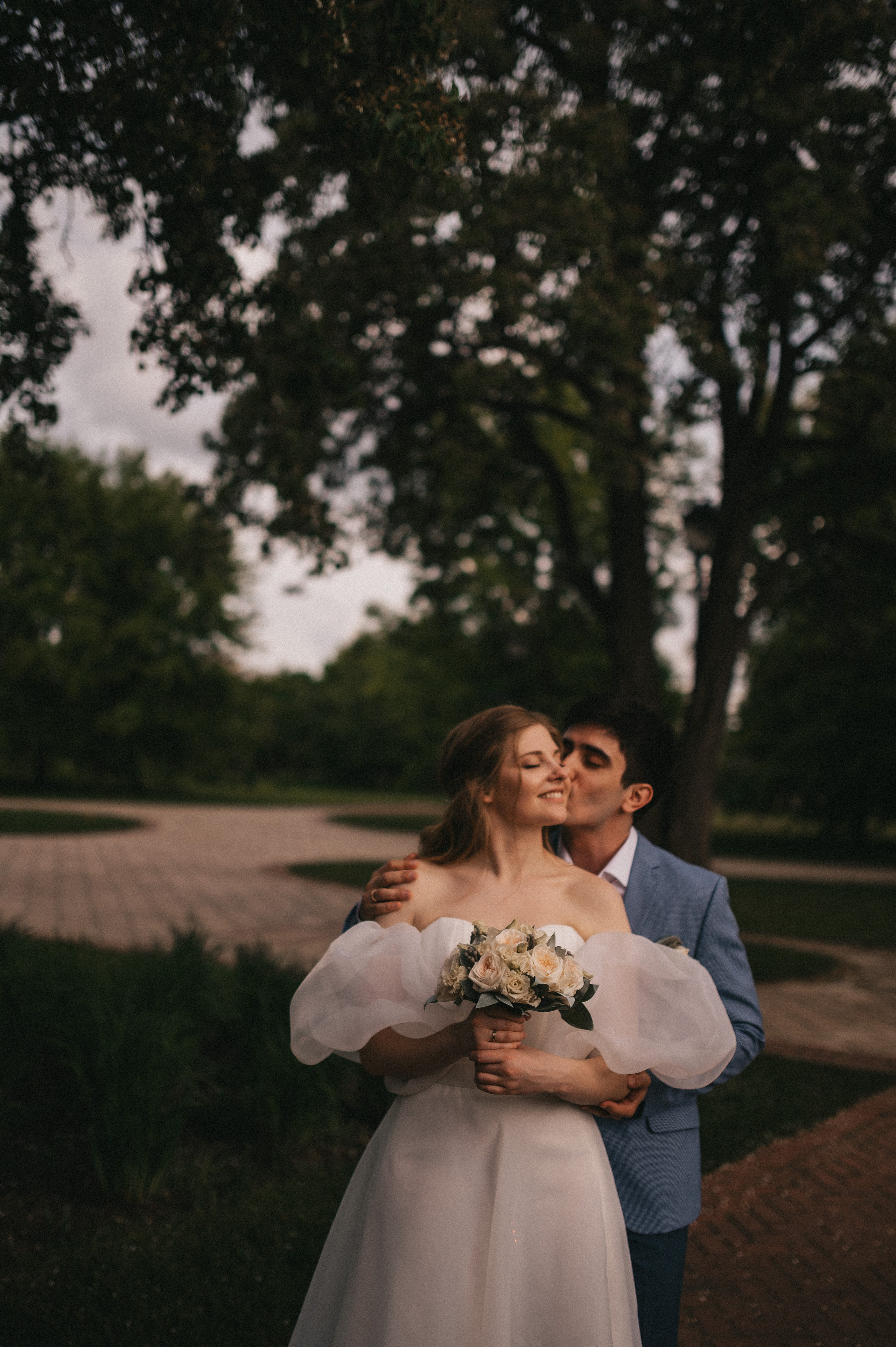 Артём и Кристина. Царицыно. Семейный и свадебный lifestyle-фотограф в Москве Мария Петрова