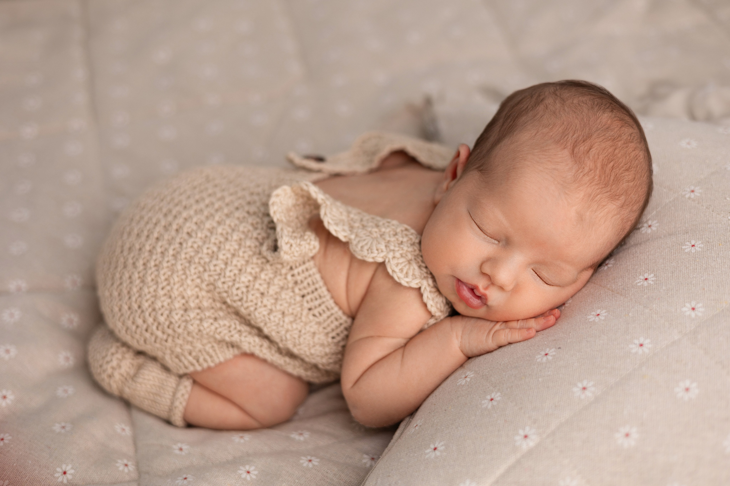 Оливия. Лилия Алтухова — фотограф новорожденных в Москве и области