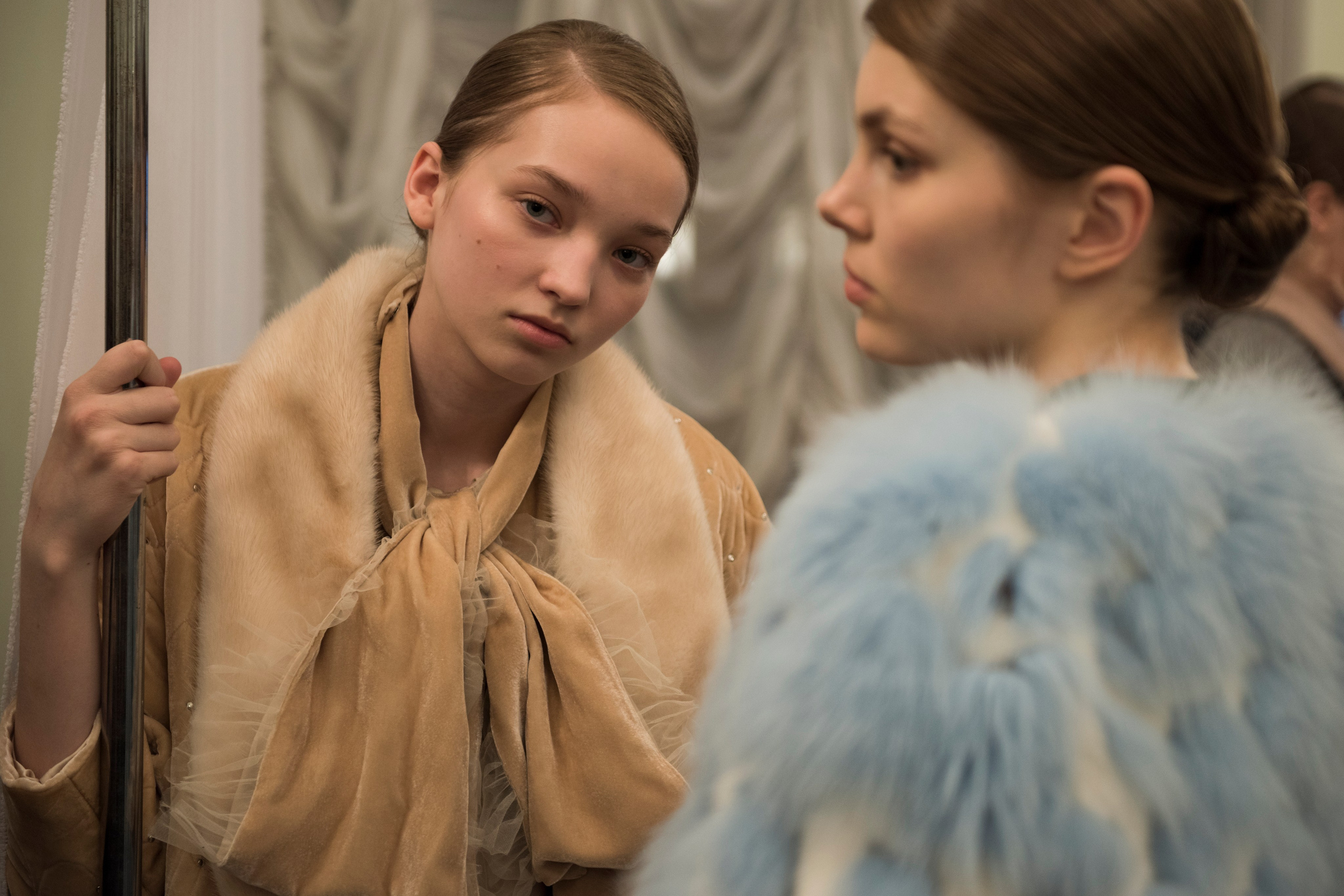 AKHMADULINA FW17. Фотограф Andre Boyakov