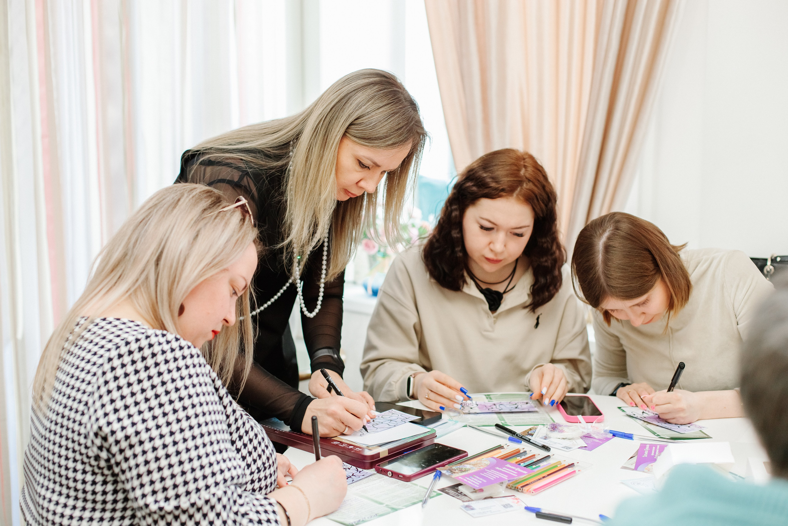 Нейро-нетворкинг. Контентный фотограф в Перми Натали Кытманова