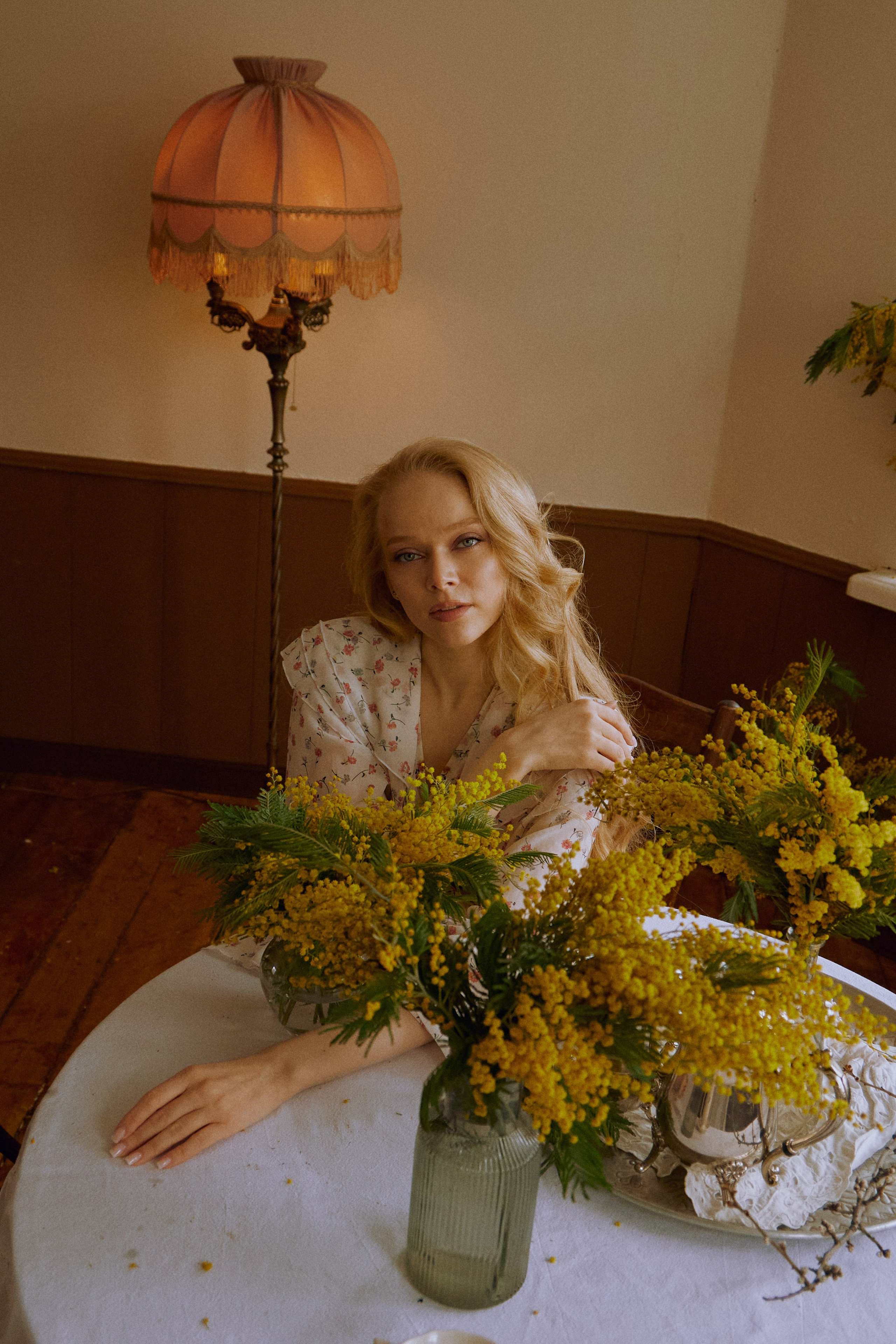 Катя в «Ля Мезон». Екатерина Богданова — портретный фотограф в Екатеринбурге | контент фото и видео съемка для бизнеса