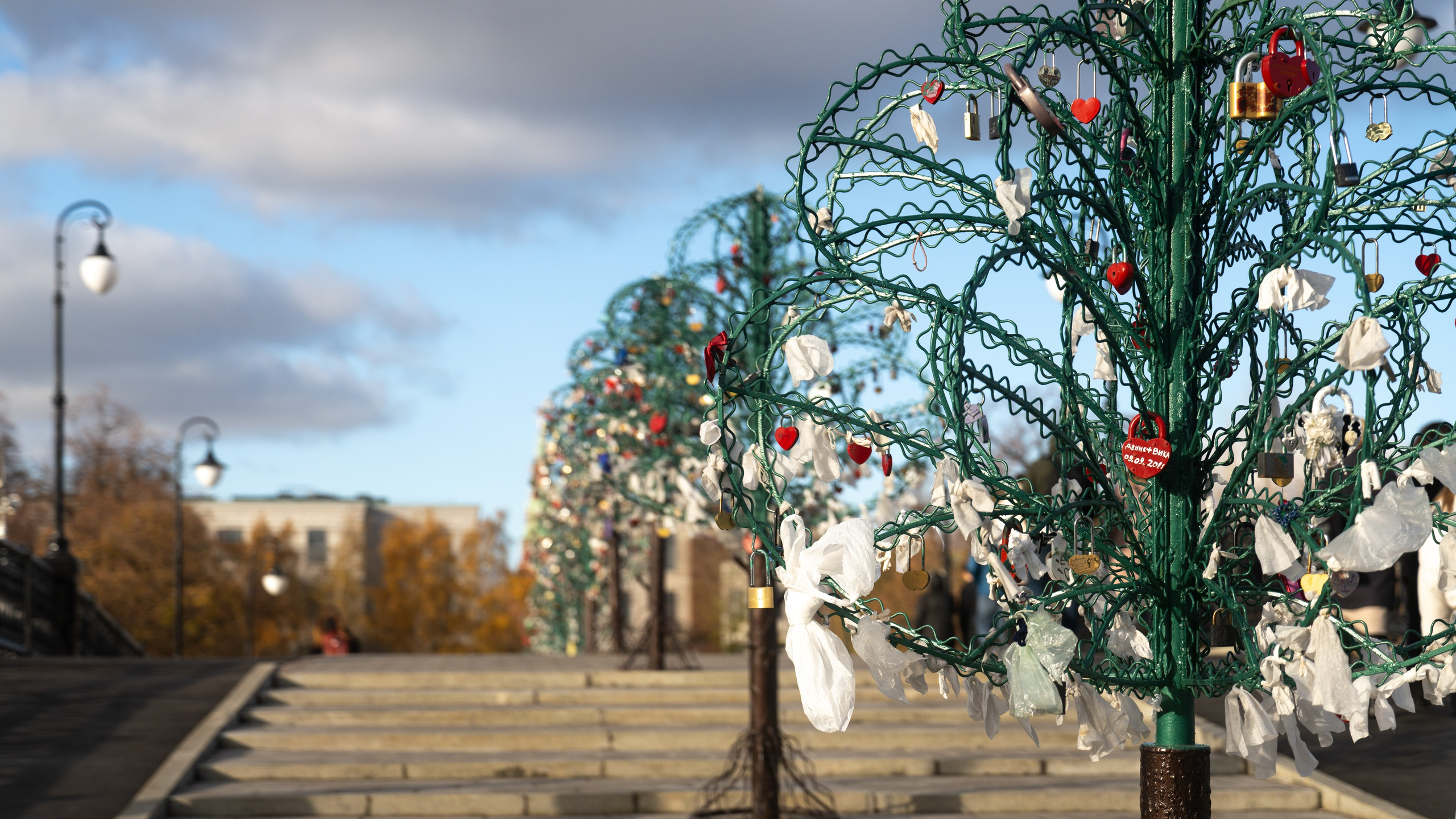 МОСКВА. ПОБУДЬ ЗДЕСЬ И ЦЕЛЕЕ БУДЕТ ЭТОТ МИР