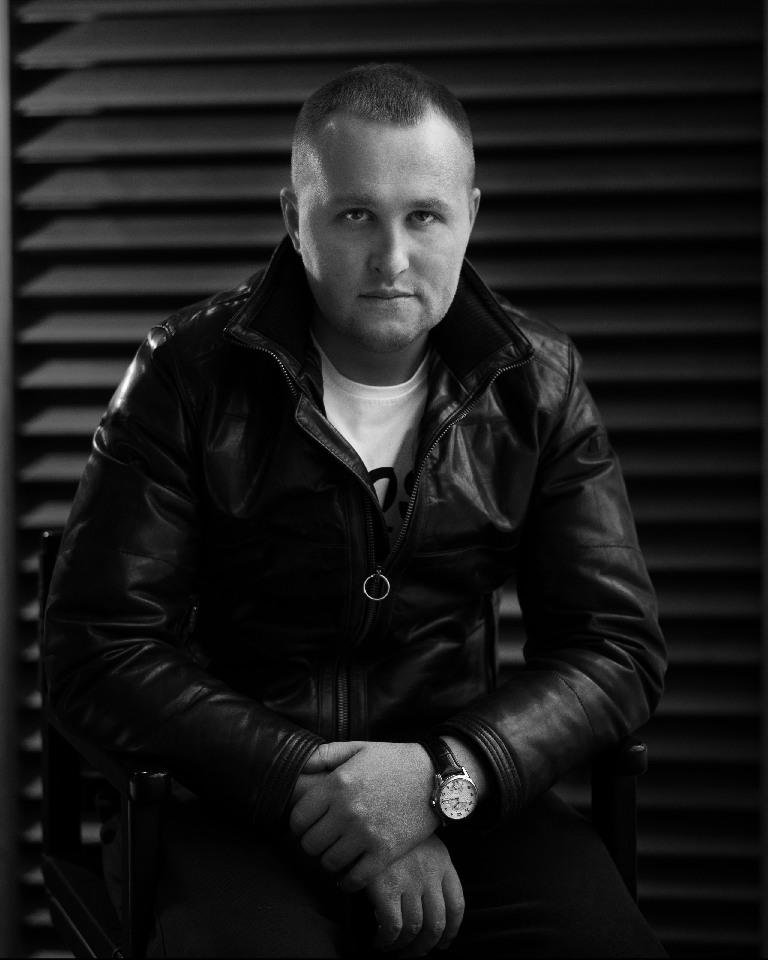 Мужская фотосессия в студии. Фотограф Екатеринбург Кокшарова Александра