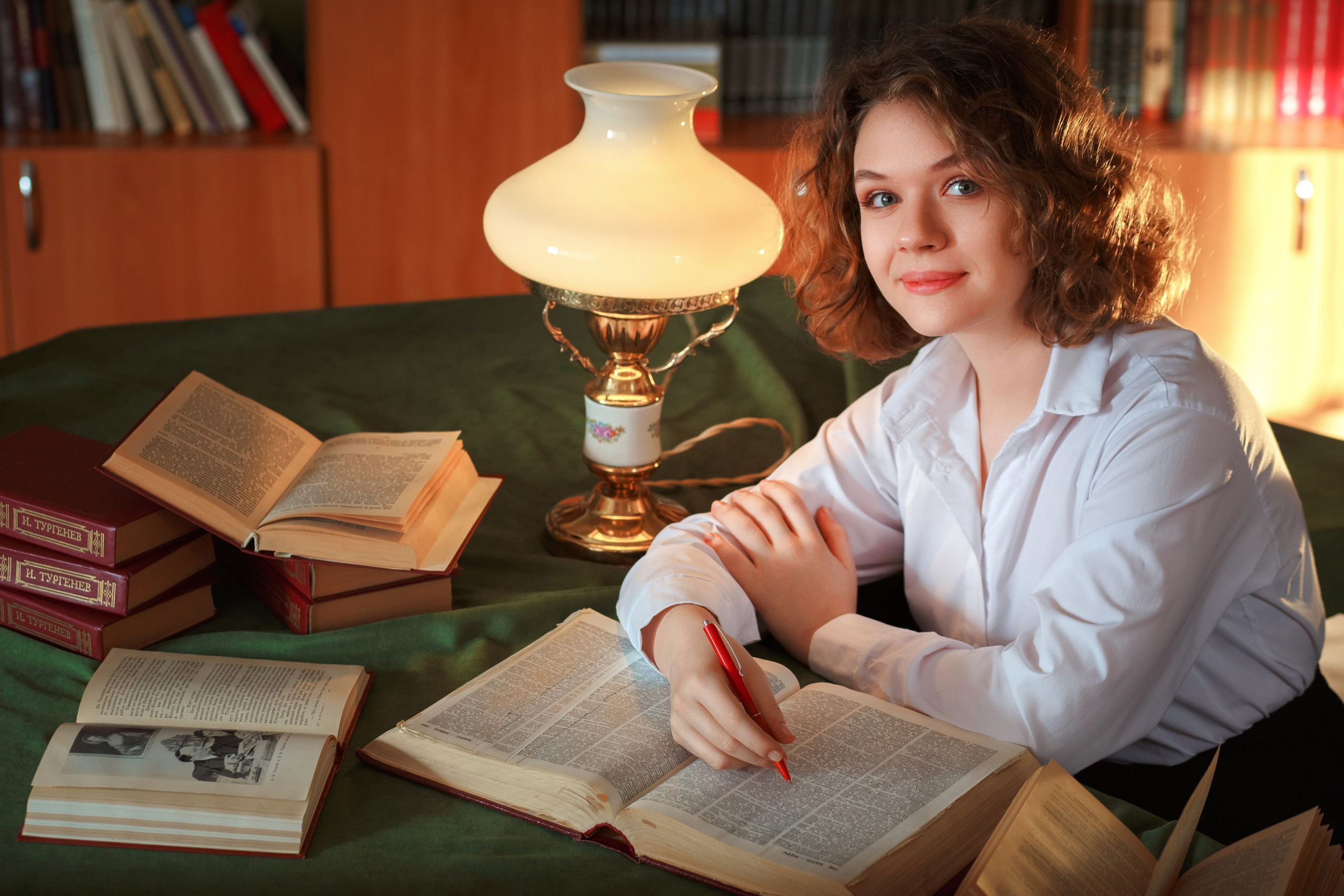 Школьное фото Выпускные фотокниги. Выпускные альбомы. Школьный фотограф