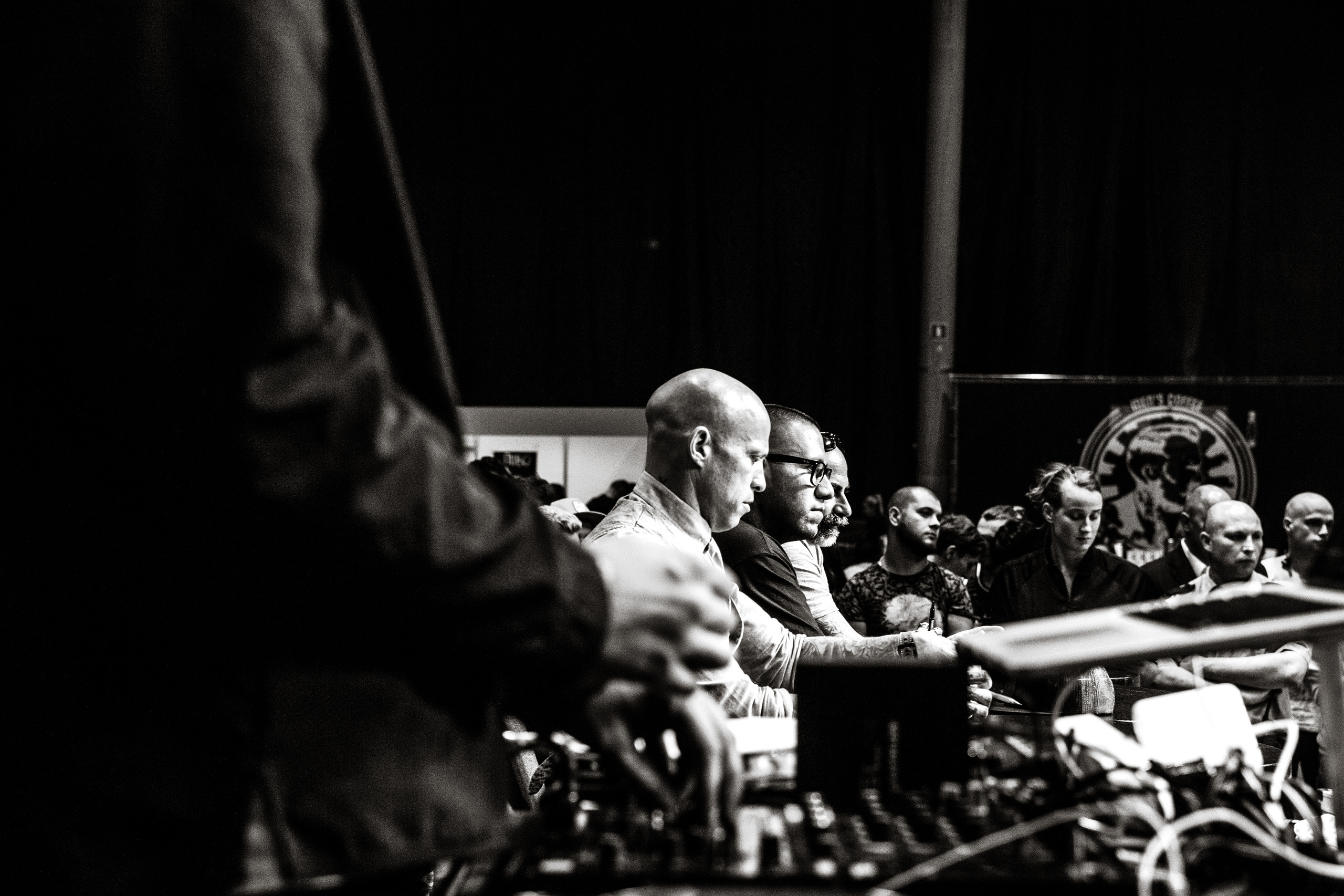 BARBER CONNECT RUSSIA выставка в сокольниках Тату и Барберы. Свадебные фотосессии в Москве. Фотограф Сергей Ржевский