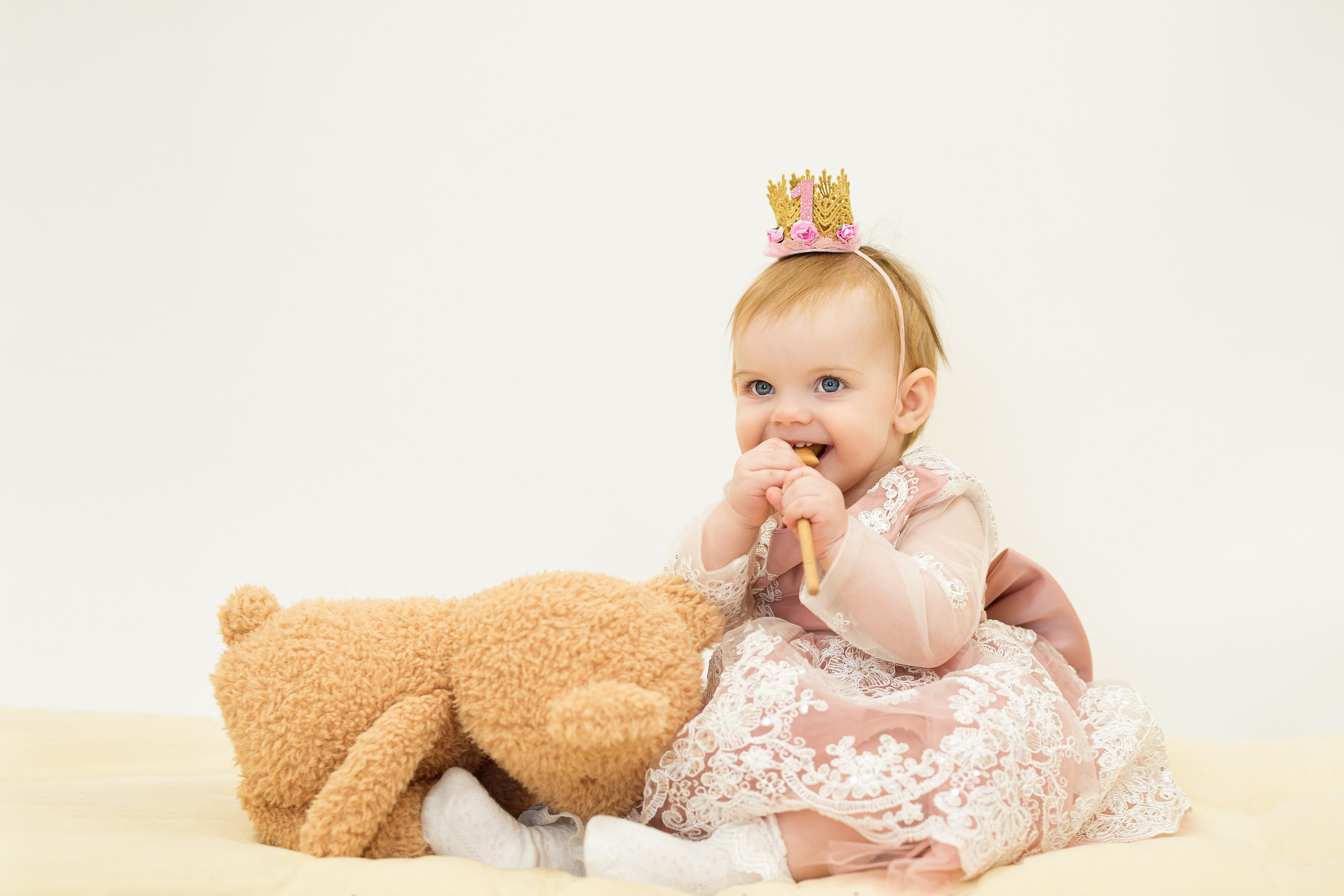 Съемка день рождения. Фотограф Таинств Крещения и Венчания в г. Курске