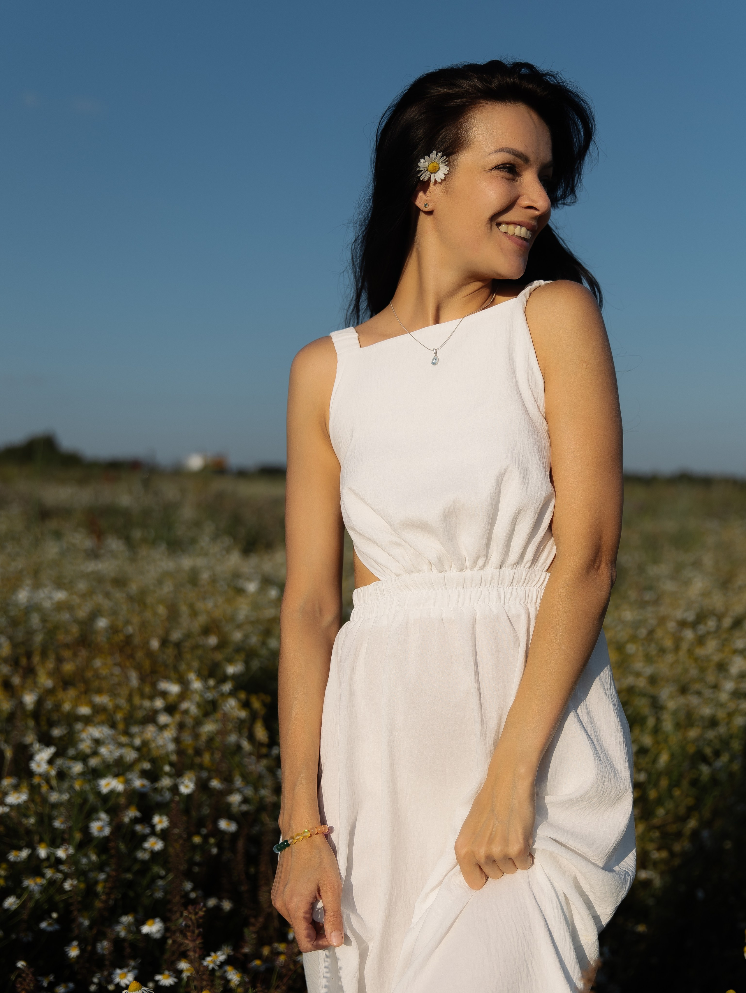 Фотосессия в ромашках Челябинск. СВАДЕБНЫЙ ФОТОГРАФ ЧЕЛЯБИНСК