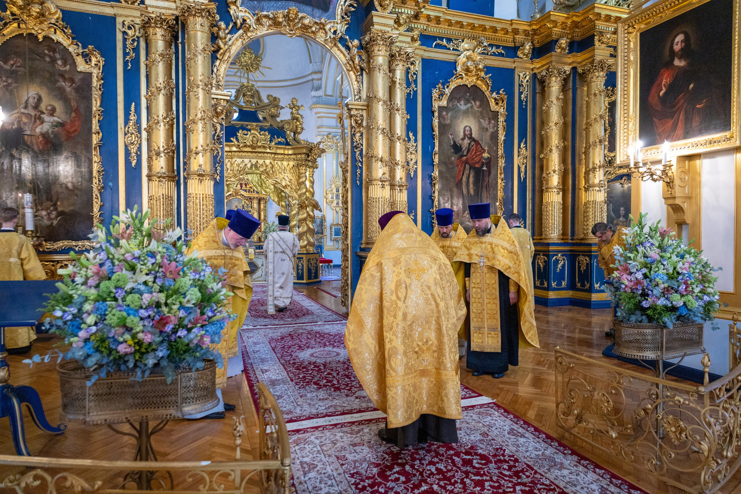 СЛАВНЫХ И ВСЕХВАЛЬНЫХ ПЕРВОВЕРХОВНЫХ АПОСТОЛОВ ПЕТРА И ПАВЛА. НИКОЛО-БОГОЯВЛЕНСКИЙ МОРСКОЙ СОБОР