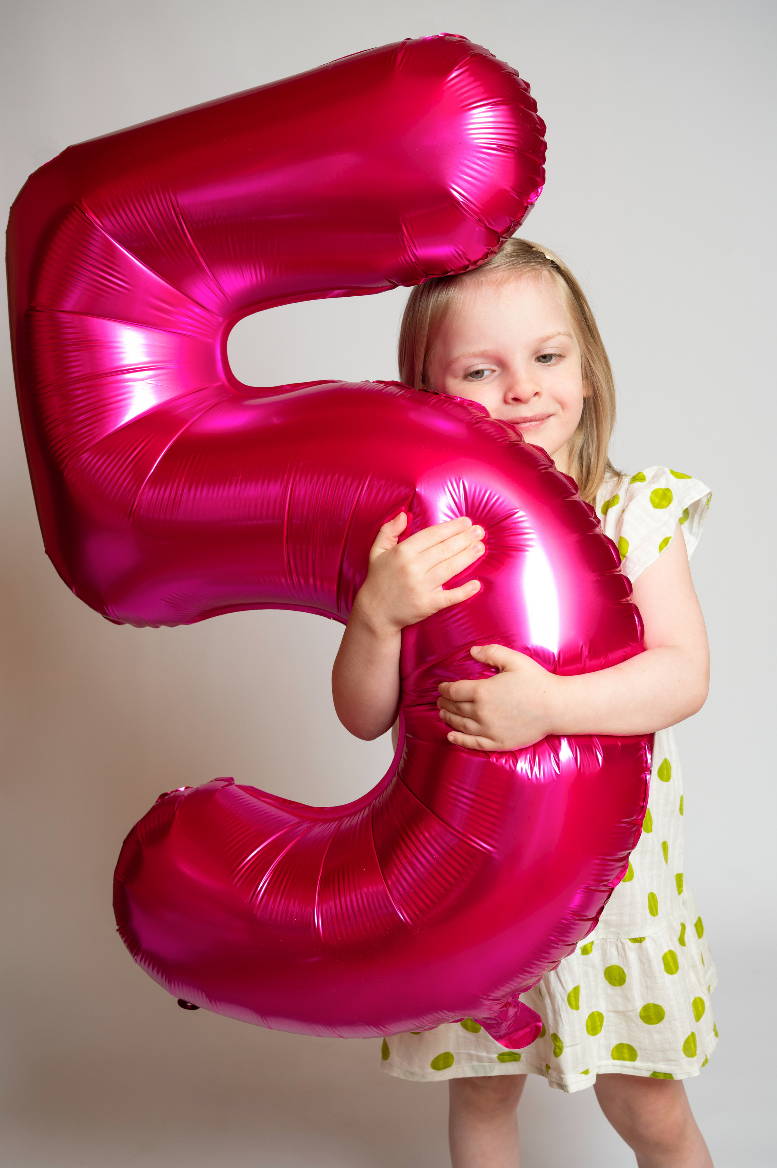 5 лет!. Семейный и детский фотограф в детских садах и школах