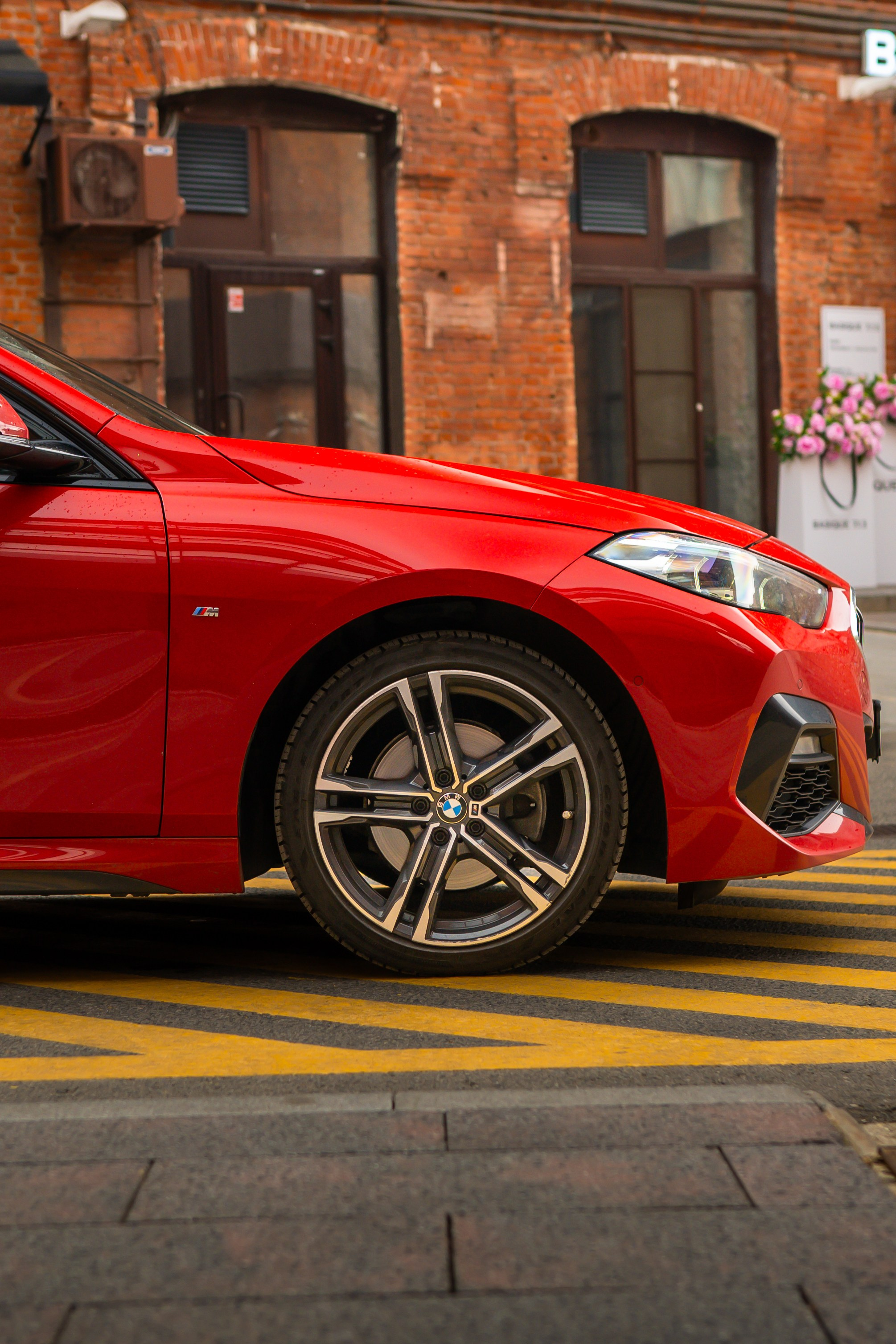 BMW 2-series. Mirllaev