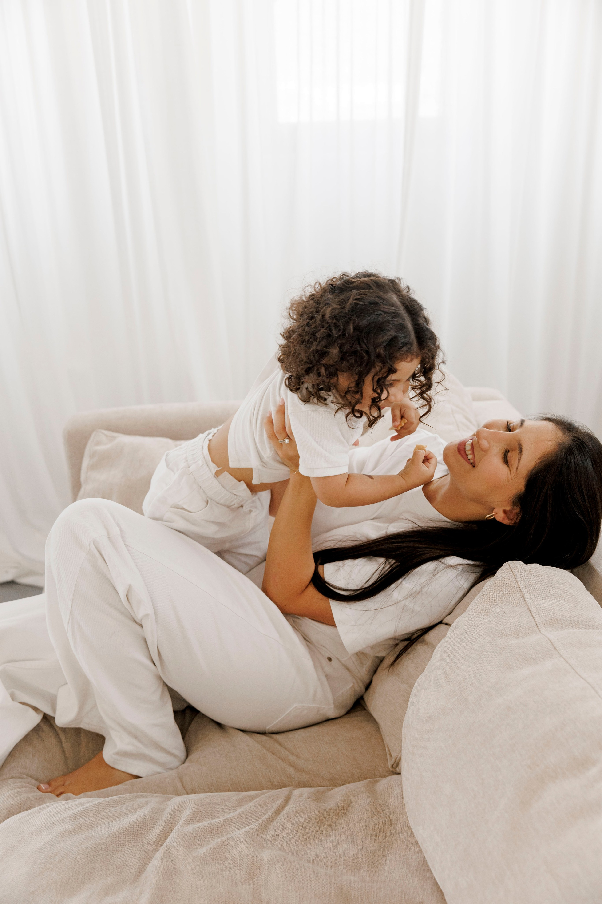 Family photoshoot inside the studio in Hadera. Wedding and family photographer