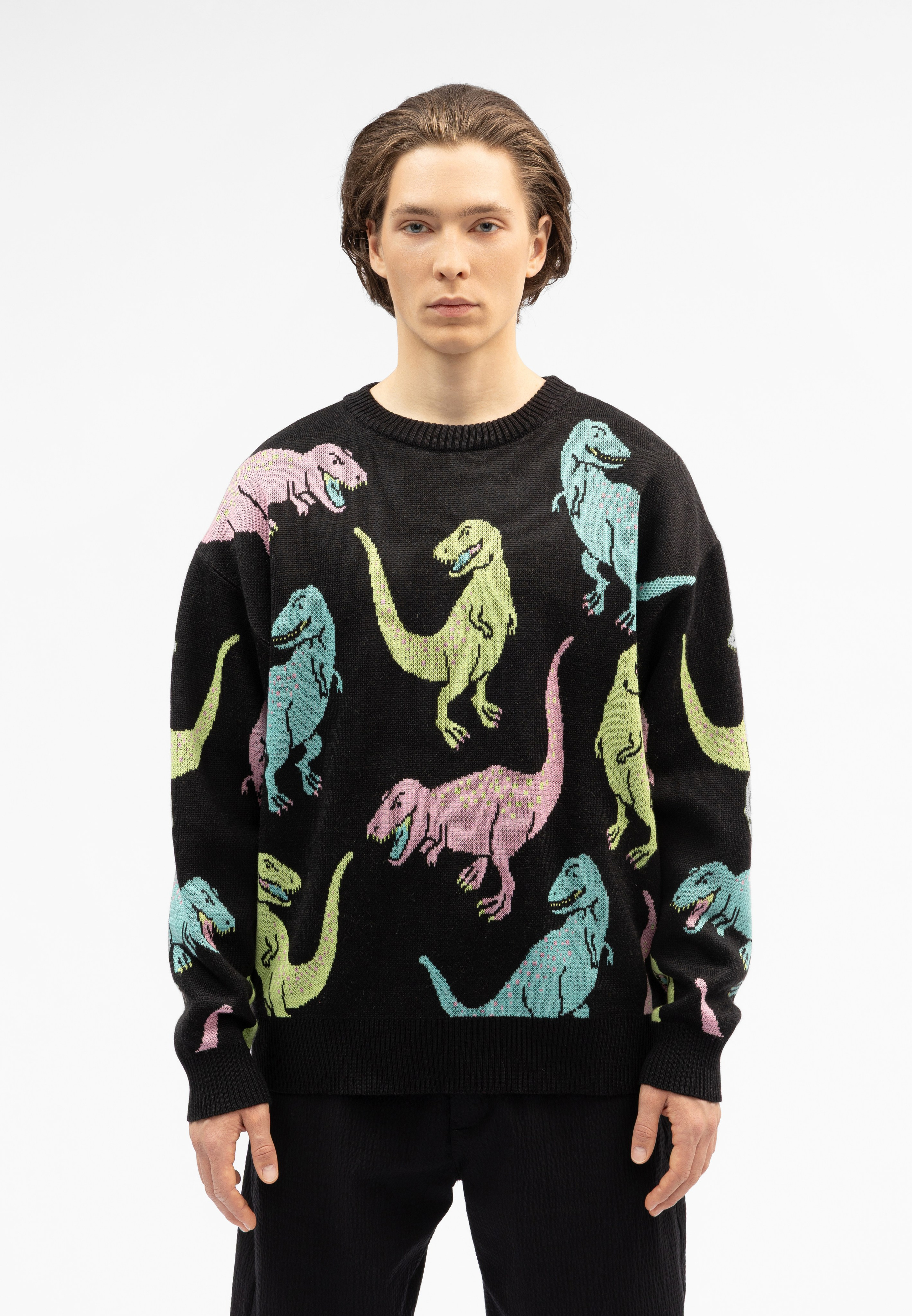 Кейс: Фотосъемка свитеров «Behind the scenes» для Lamoda в СПб