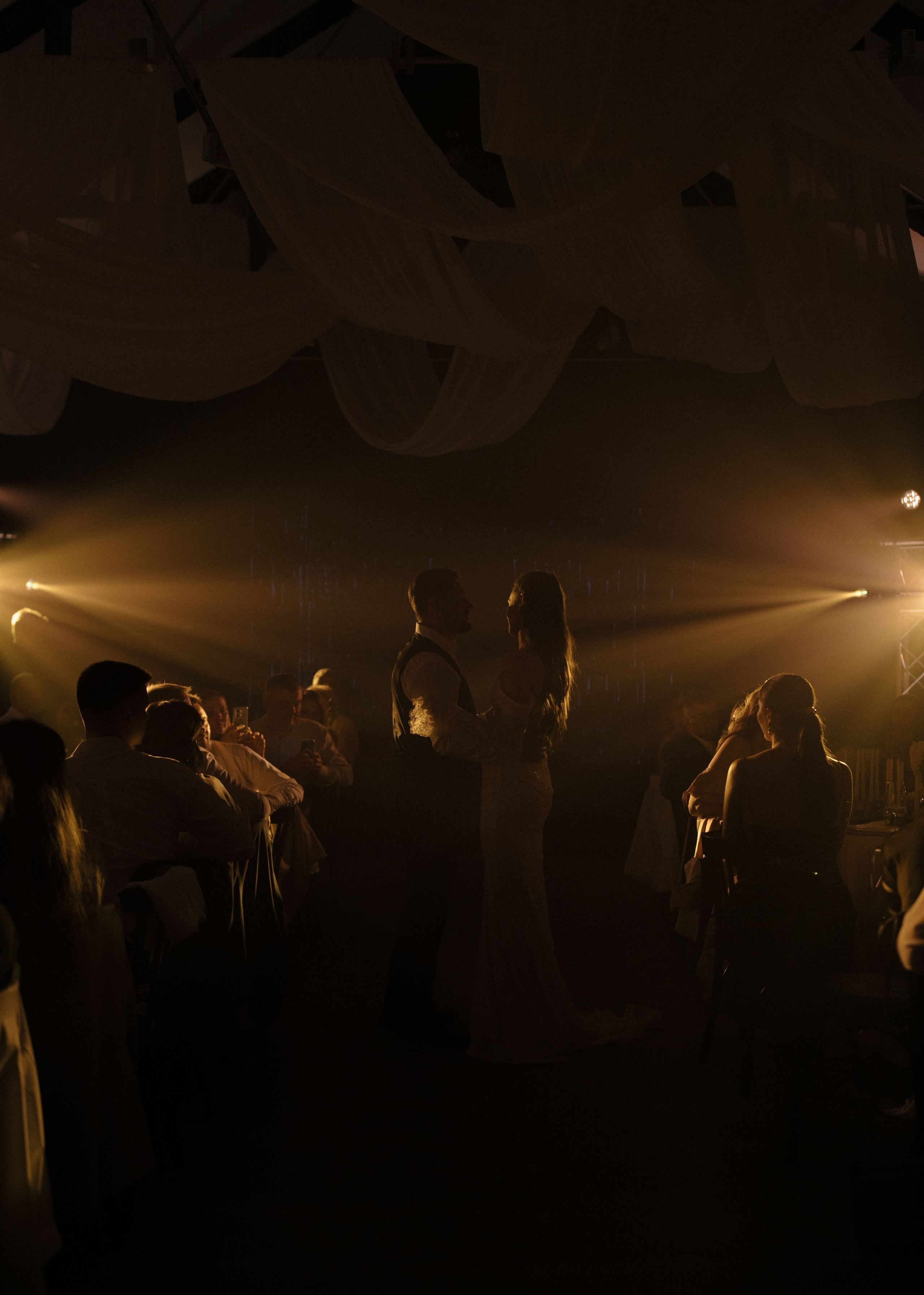 AUGUST. Свадебный фотограф Минск