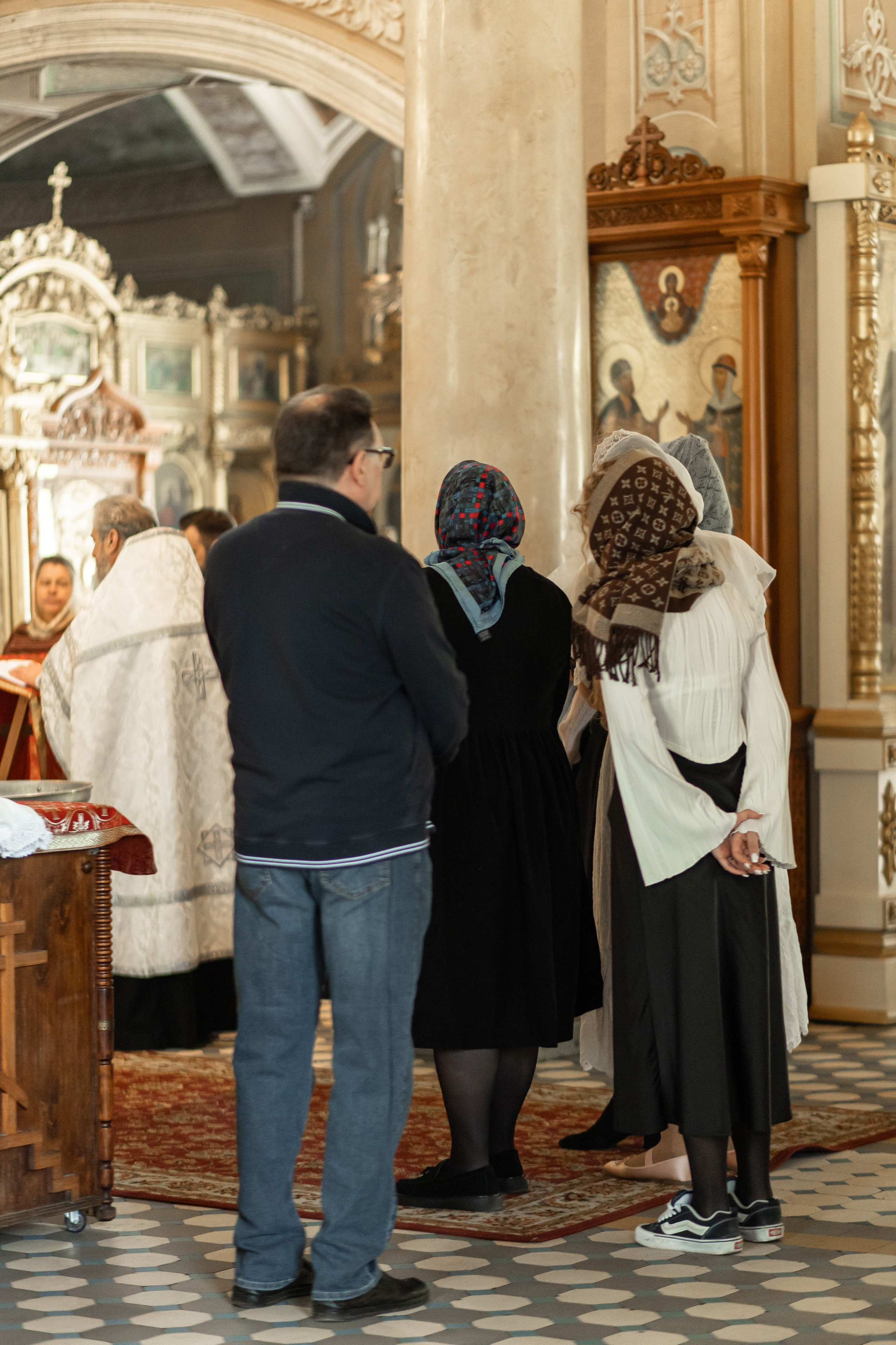 Крещение в Храме Веры, Надежды, Любови и матери их Софии. Профессиональный фотограф в Москве и Мо Мария Шантарёва