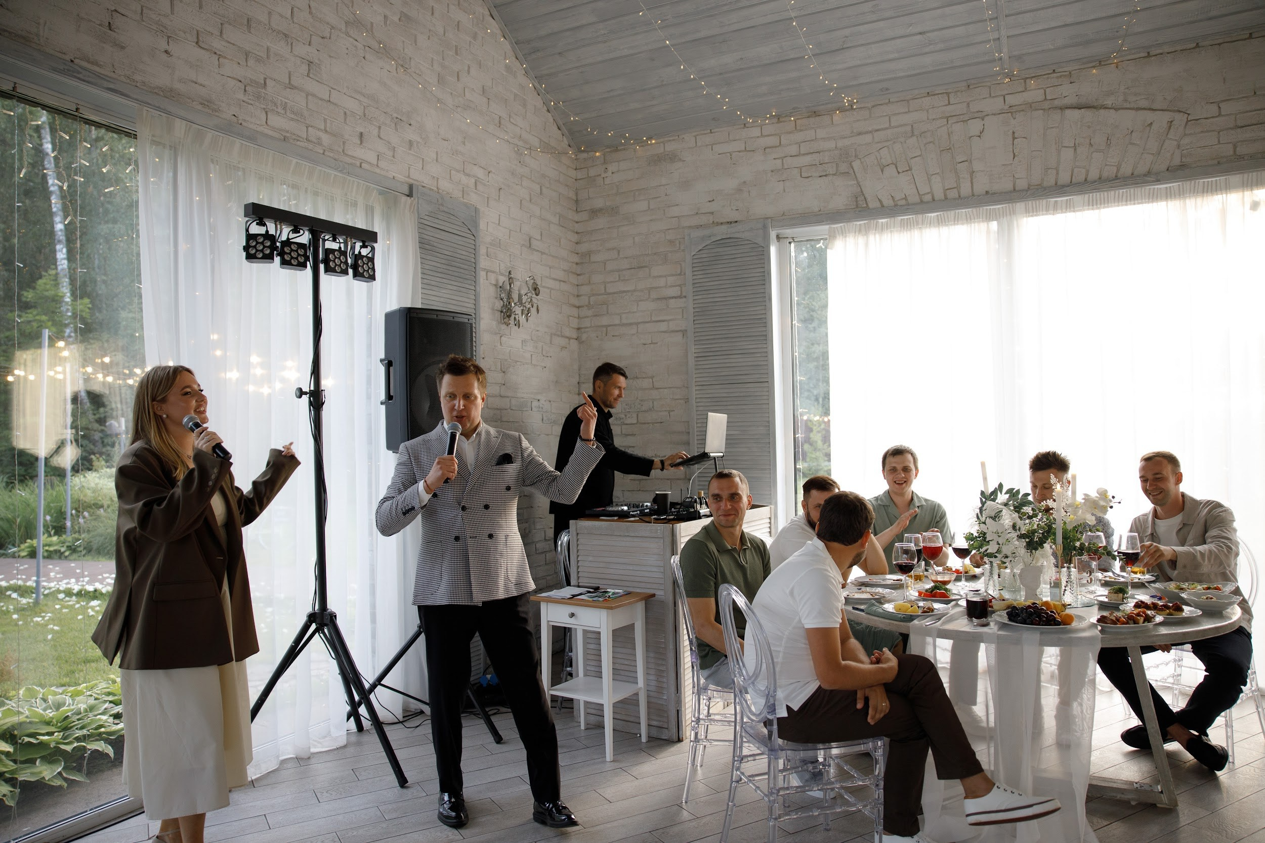 Света и Дима. Ведущий на свадьбу в Москве Зубков Алексей