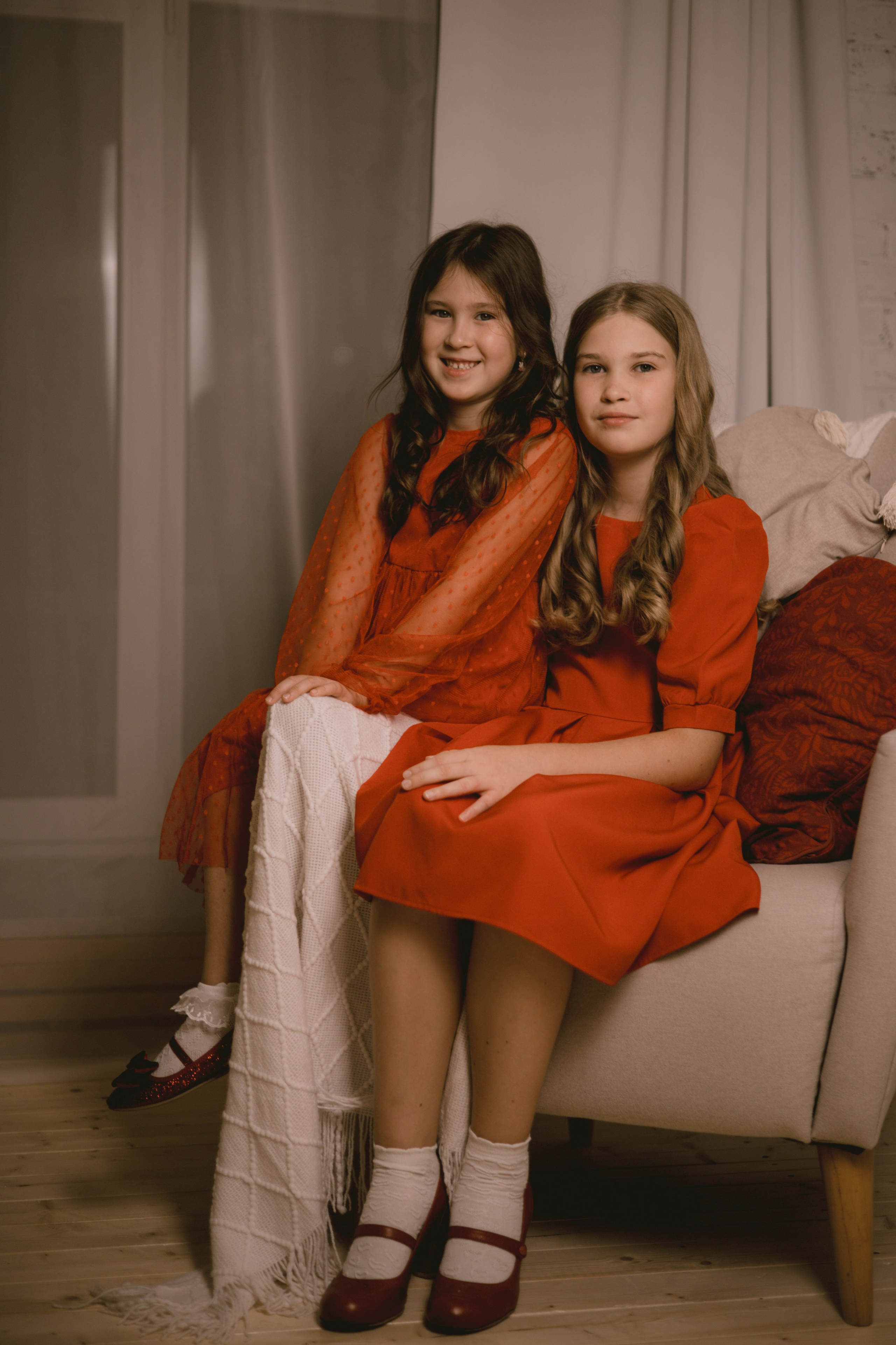 Daily Studio|Soft|Сестрички