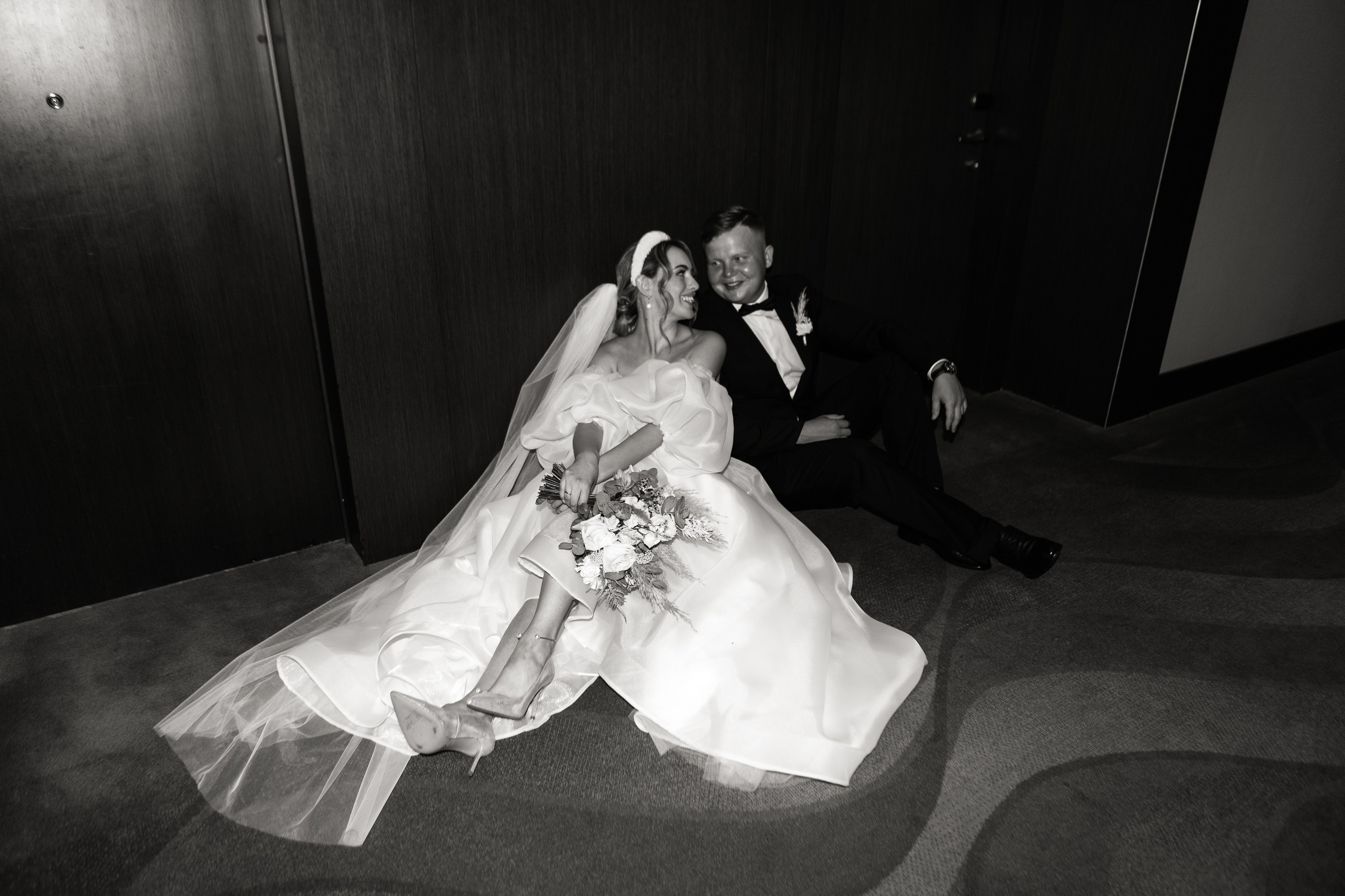 Свадебный фотограф Уфа — Руслан ГабдлисламовЖивые эмоции, красивые кадры, воспоминания на всю жизнь.Работаю по всей Республике Башкортоста. Свадебный фотограф Уфа Руслан Габдлисламов