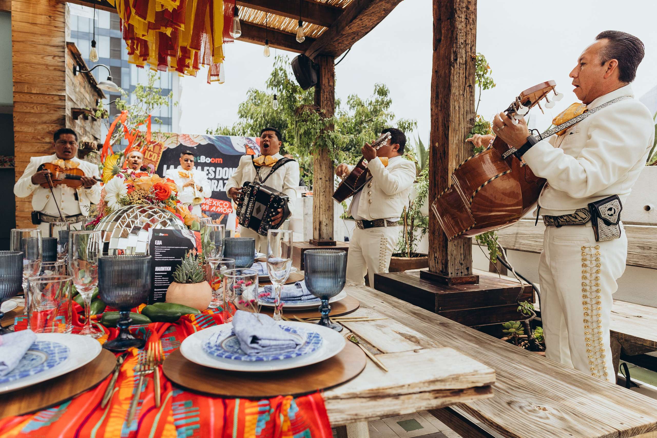 Office inauguration in Mexico City BetBoom. Irina Krokhaleva. Family & couple photographer in Yekaterinburg, Russia