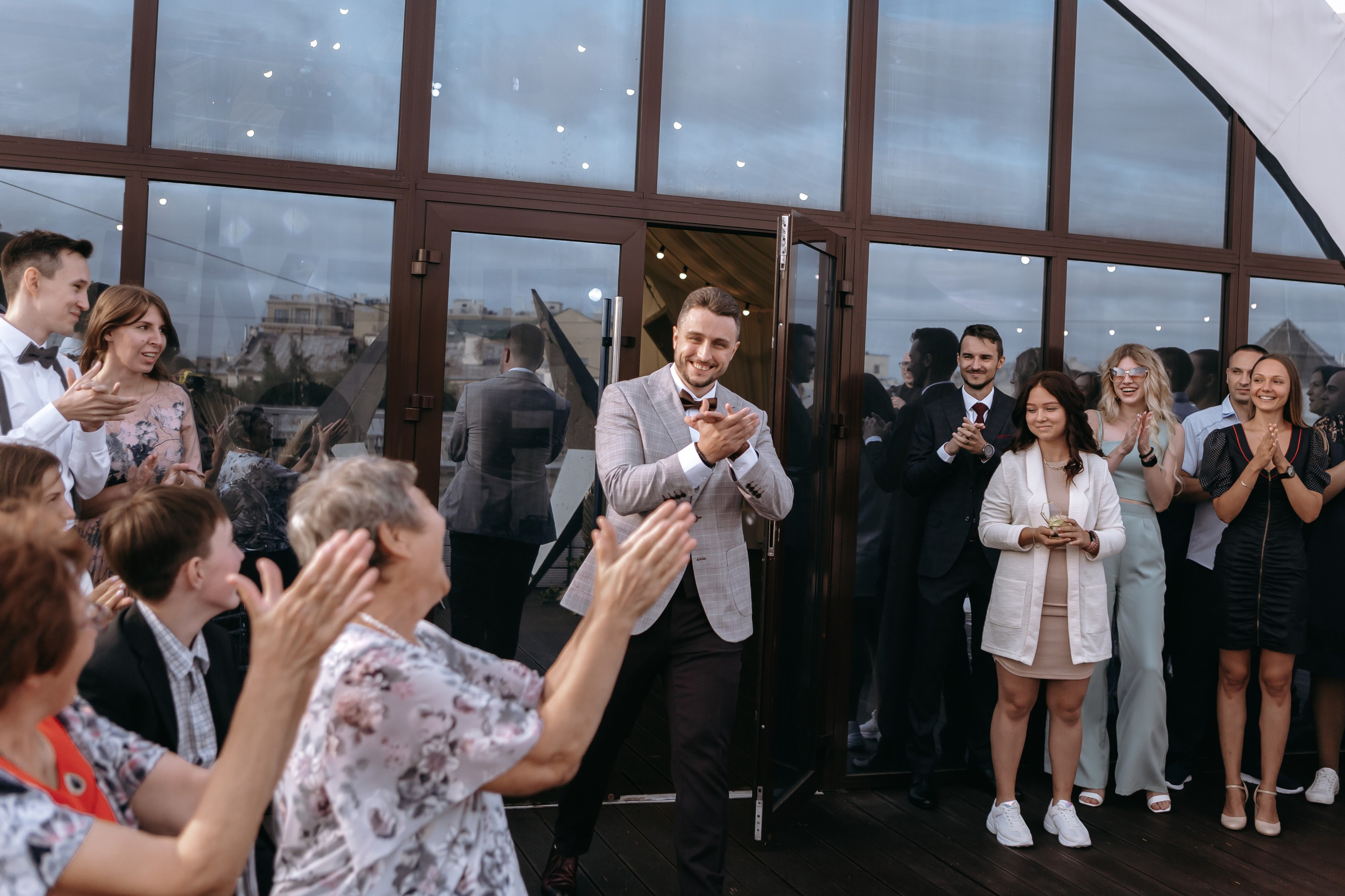 Над крышами Питера. Свадебный и семейный фотограф Арина Кулёва