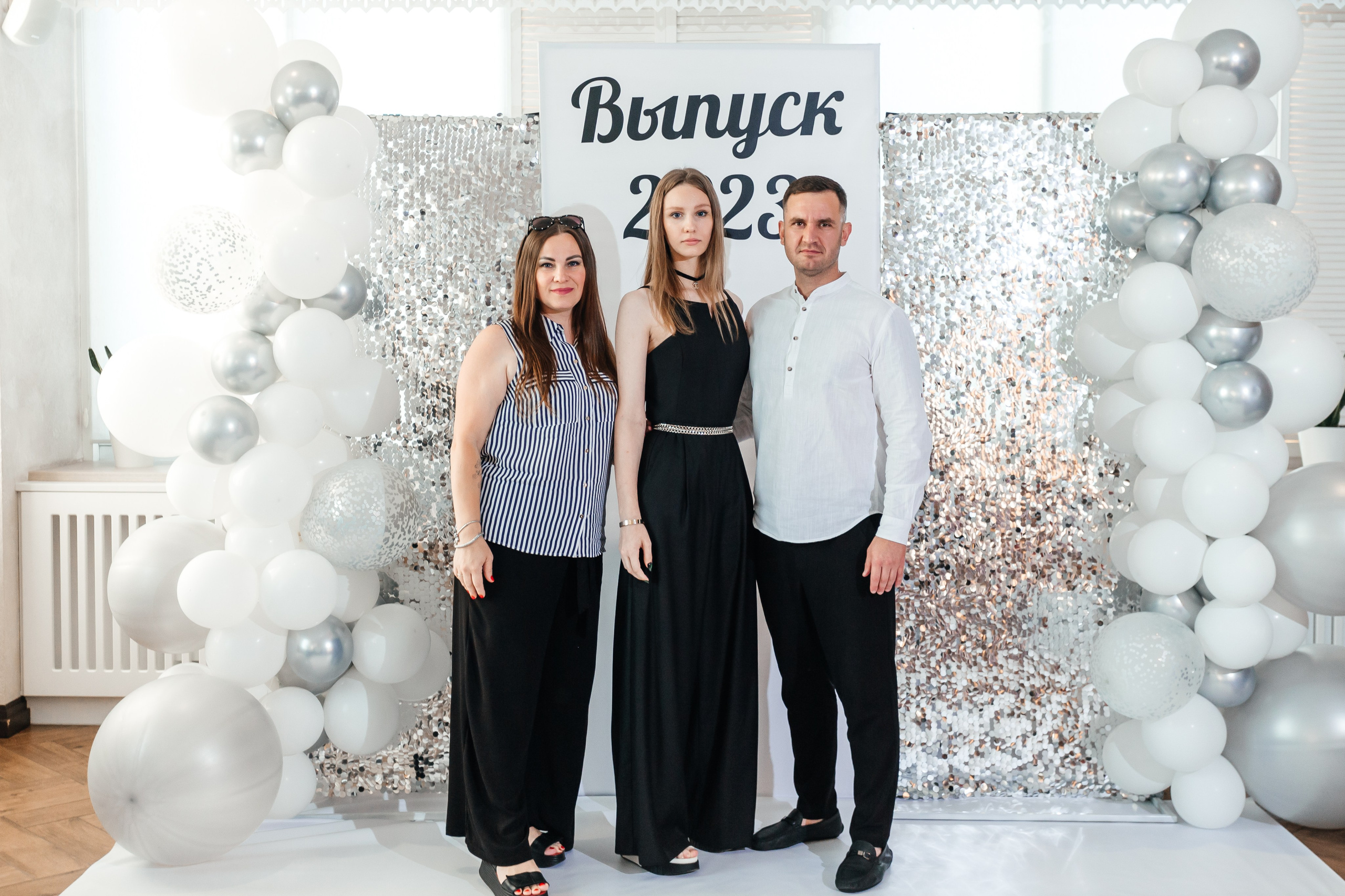 Выпускной 11 «А». Школа № 42. Свадебный фотограф в Краснодаре Николай Крауз