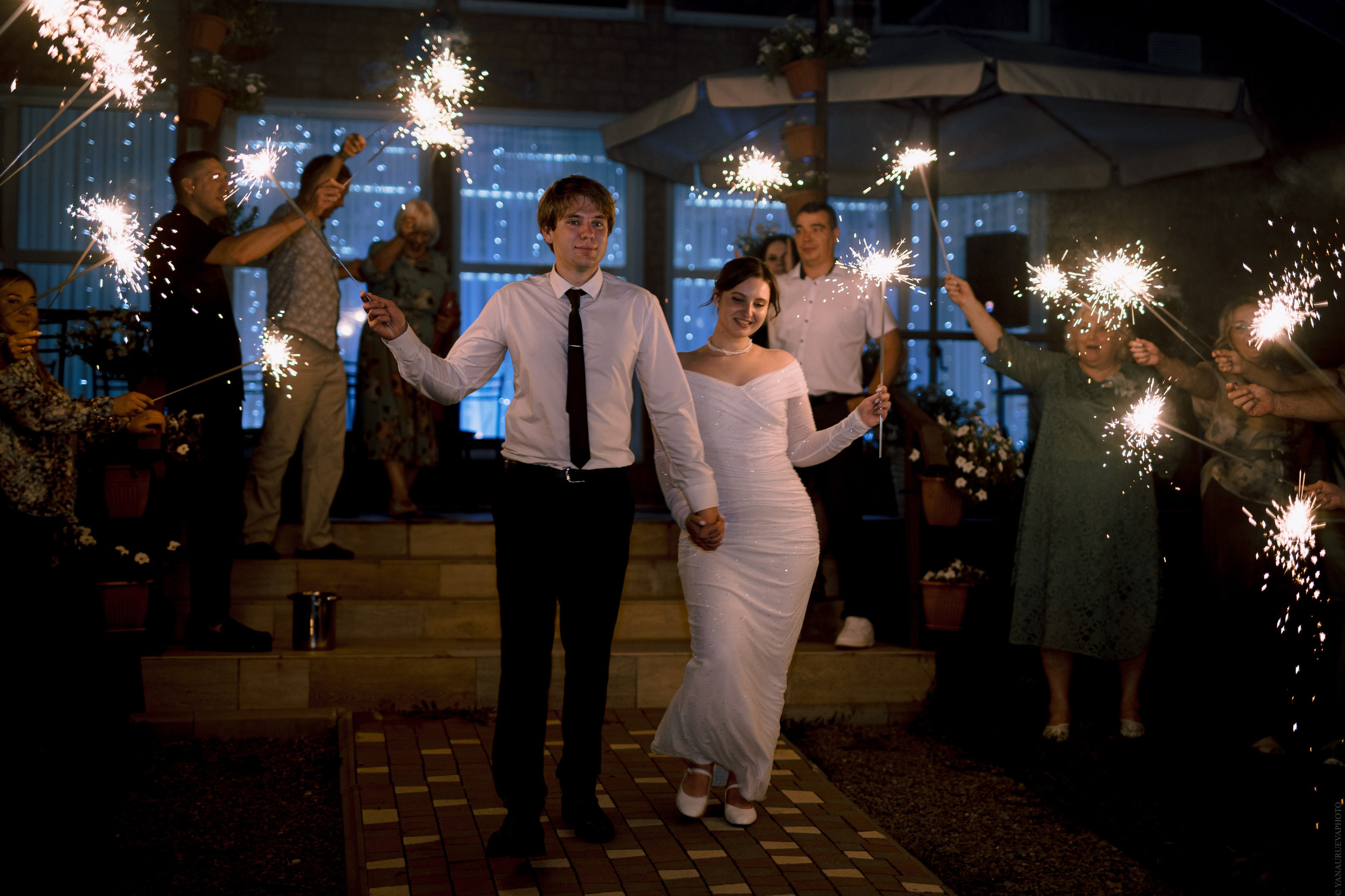 Свадебный анонс. Антон и Виктория. Свадебный и контент- фотограф в Тольятти, Самаре, Москве Яна Уруева