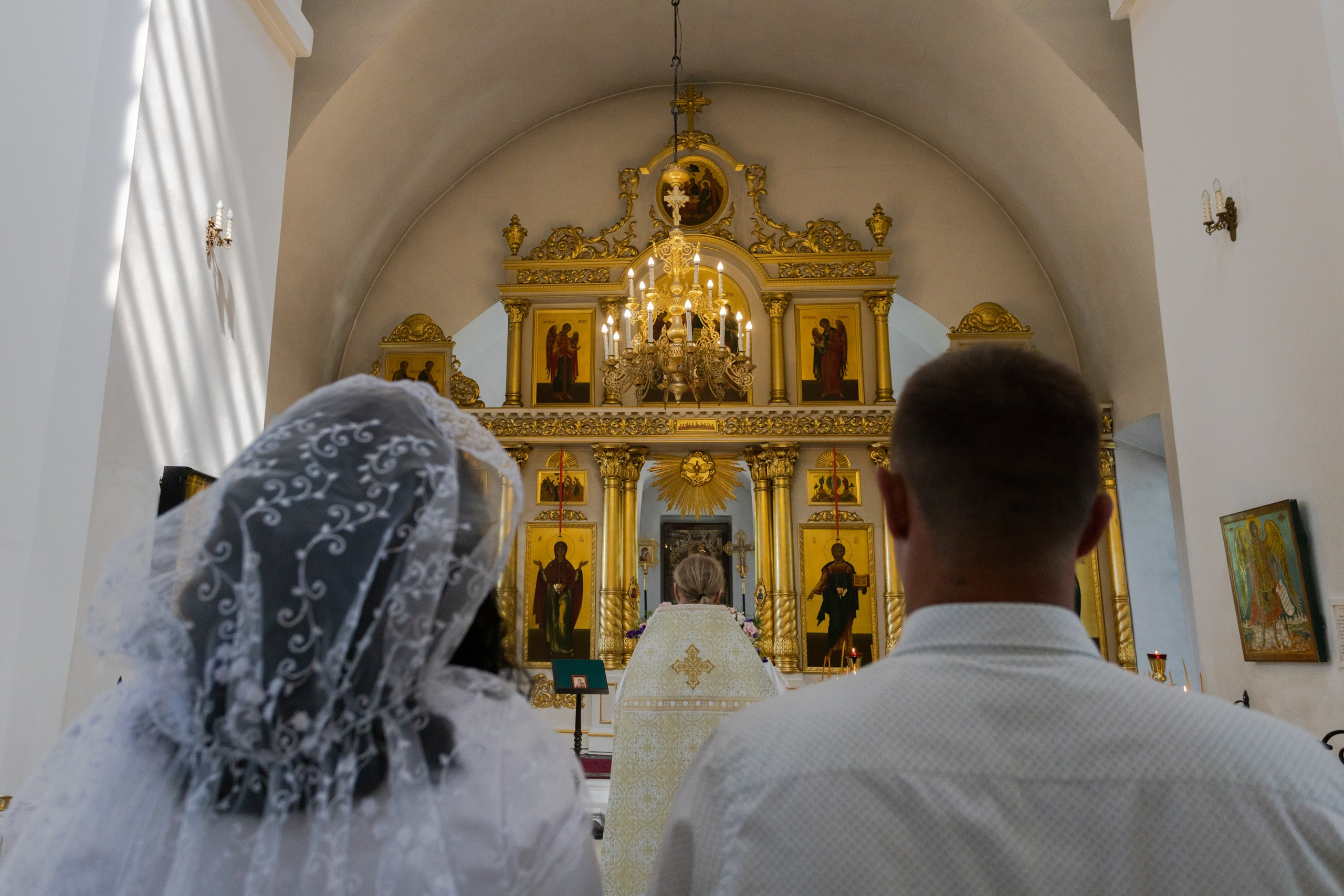 Свадьба, роспись в ЗАГСе, венчание, крещение, выписка из роддома — фотосъёмка. Визуальная упаковка брендов и проектов через фото и видеопроизводство