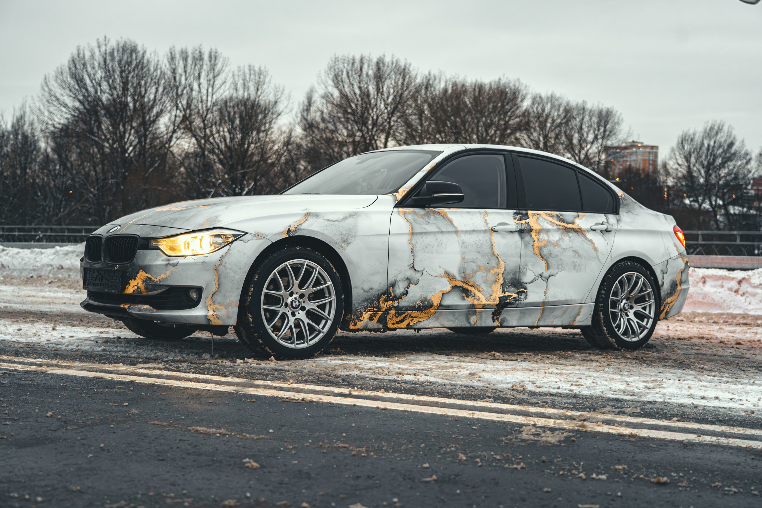 Винилография на BMW 3 F30. Студия дизайна и оклейки авто Barmaley Design