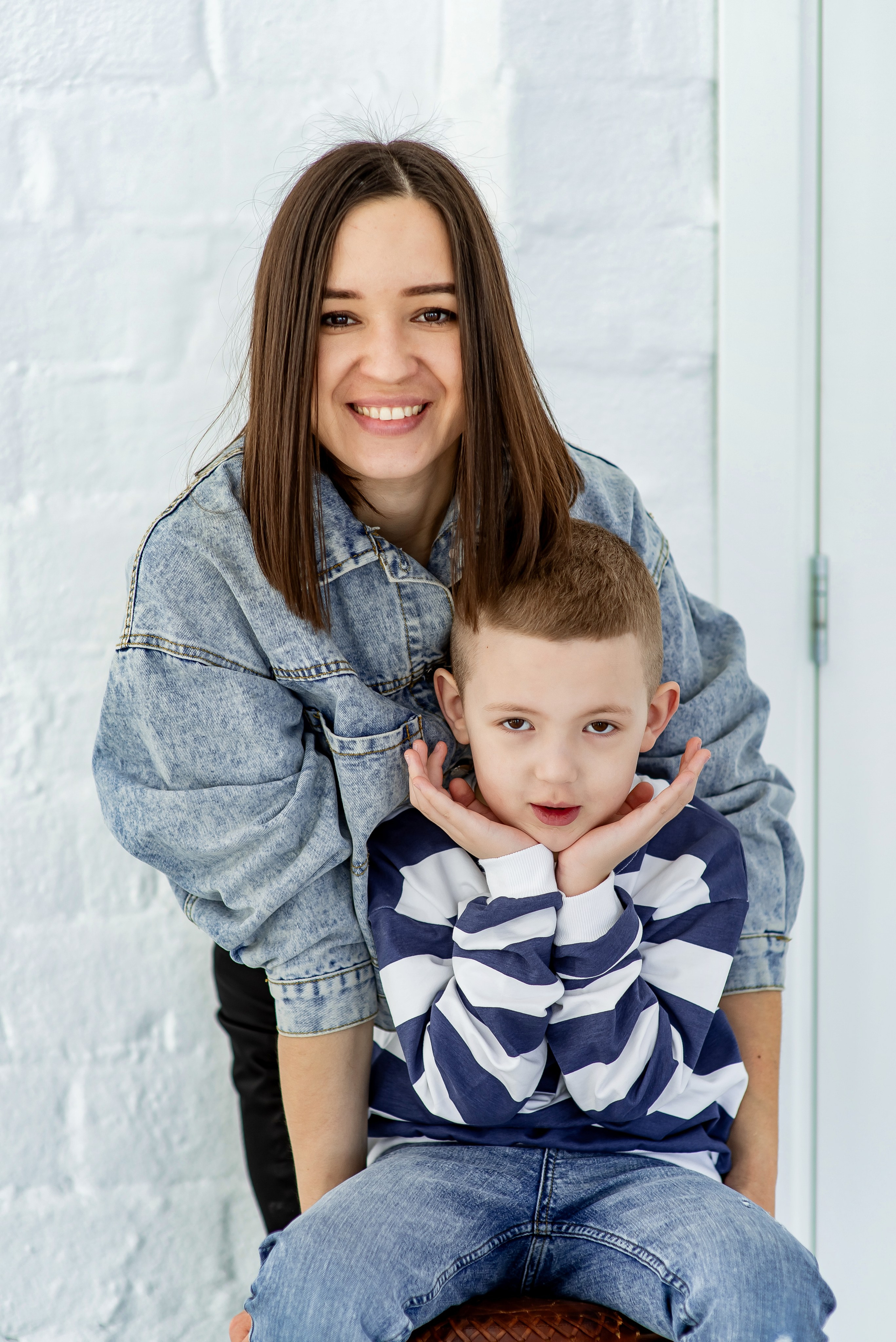 Семейный портрет в фотостудии