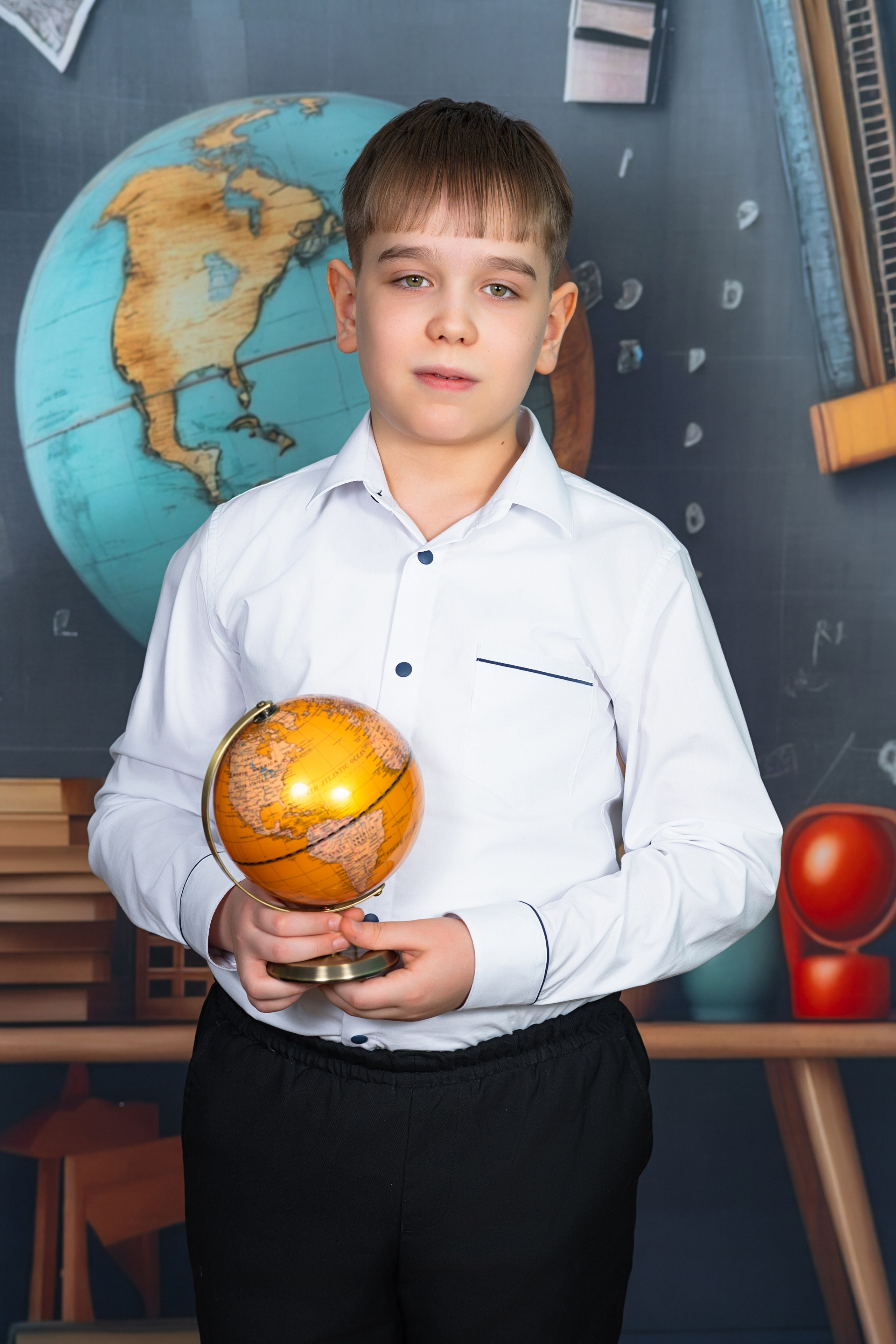 1 школа 4 класс, 2026. Нерюнгри Фотограф Андриенко Анастасия