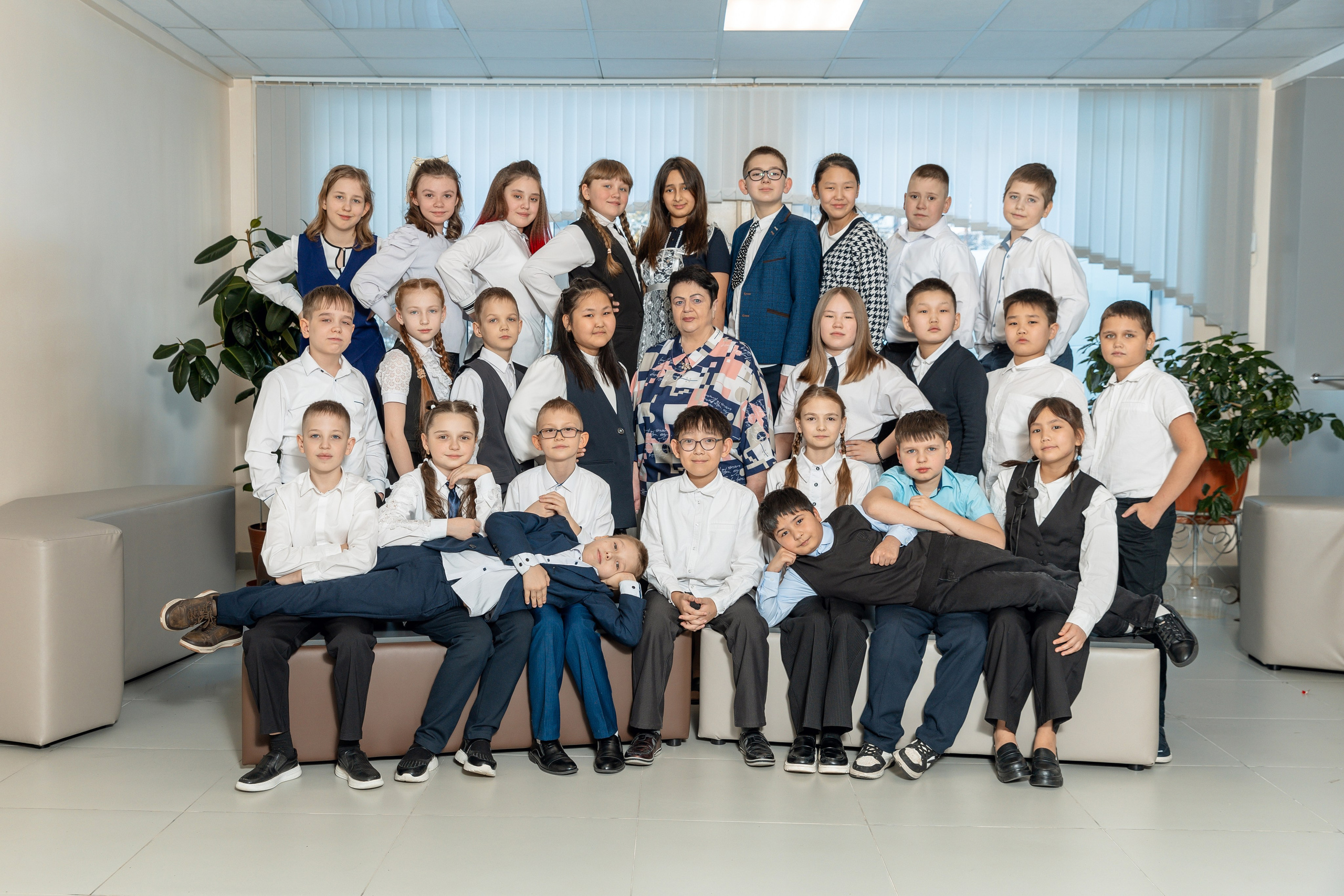 1 школа 4 класс, 2026. Нерюнгри Фотограф Андриенко Анастасия