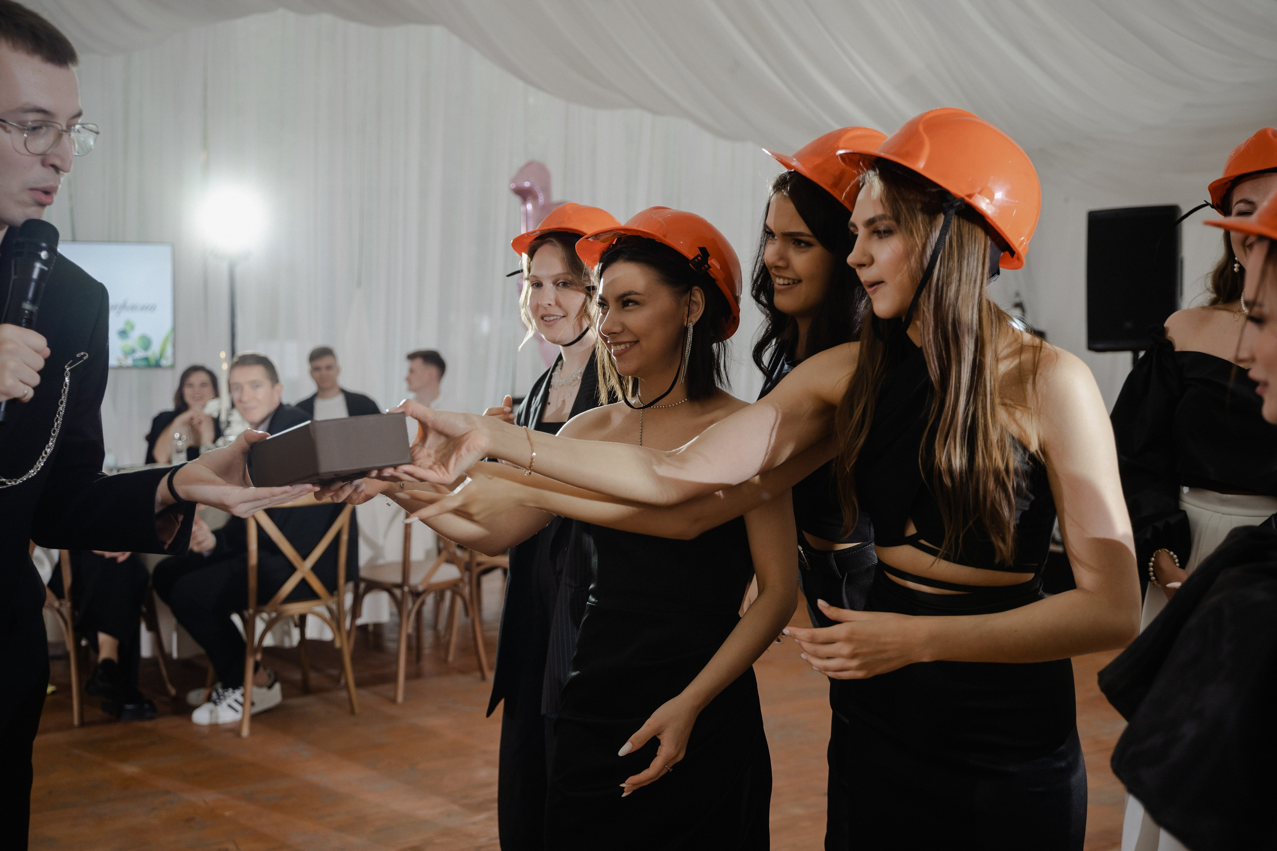 Екатерина и Никита. Свадьба в Шатре. Фотограф Аля Овчарова