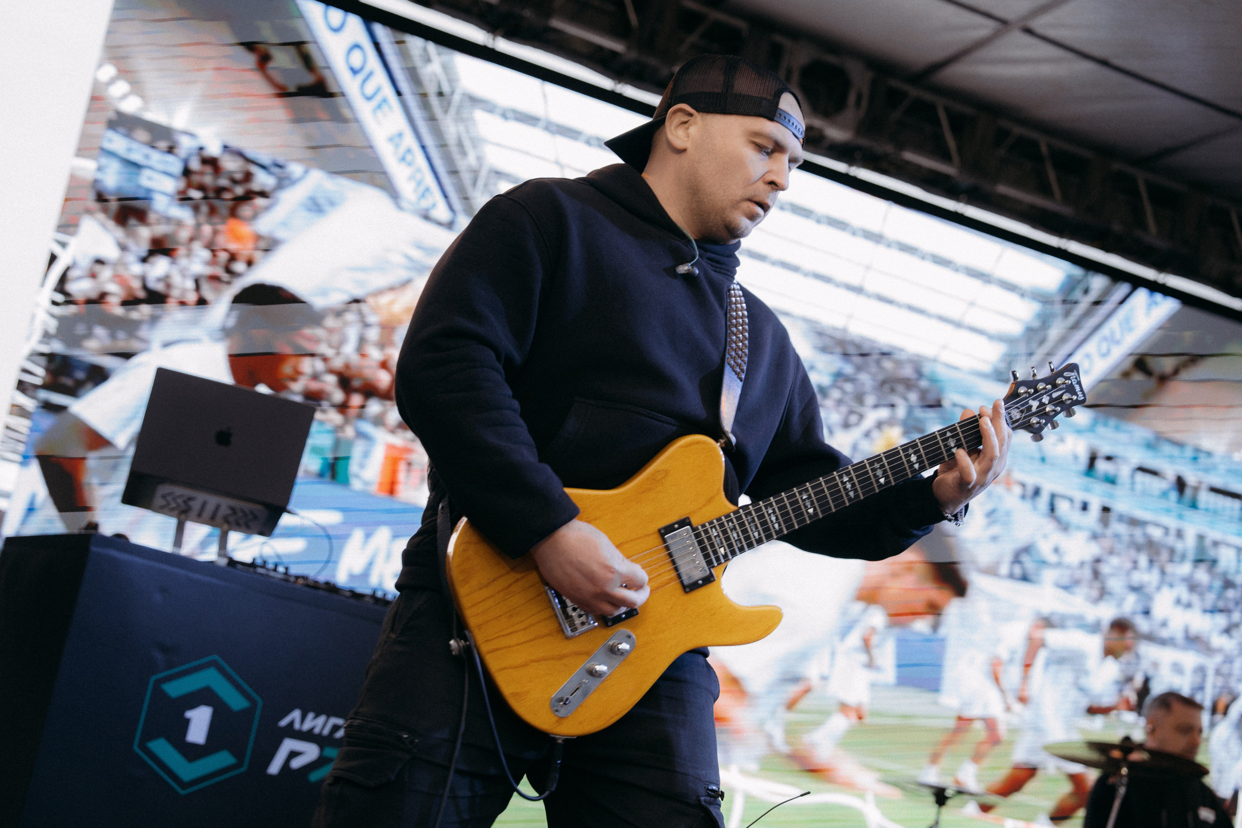 Репортажная фотосъемка фан-фестиваля. Свадебный и репортажный фотограф в Воронеже Роман Янко