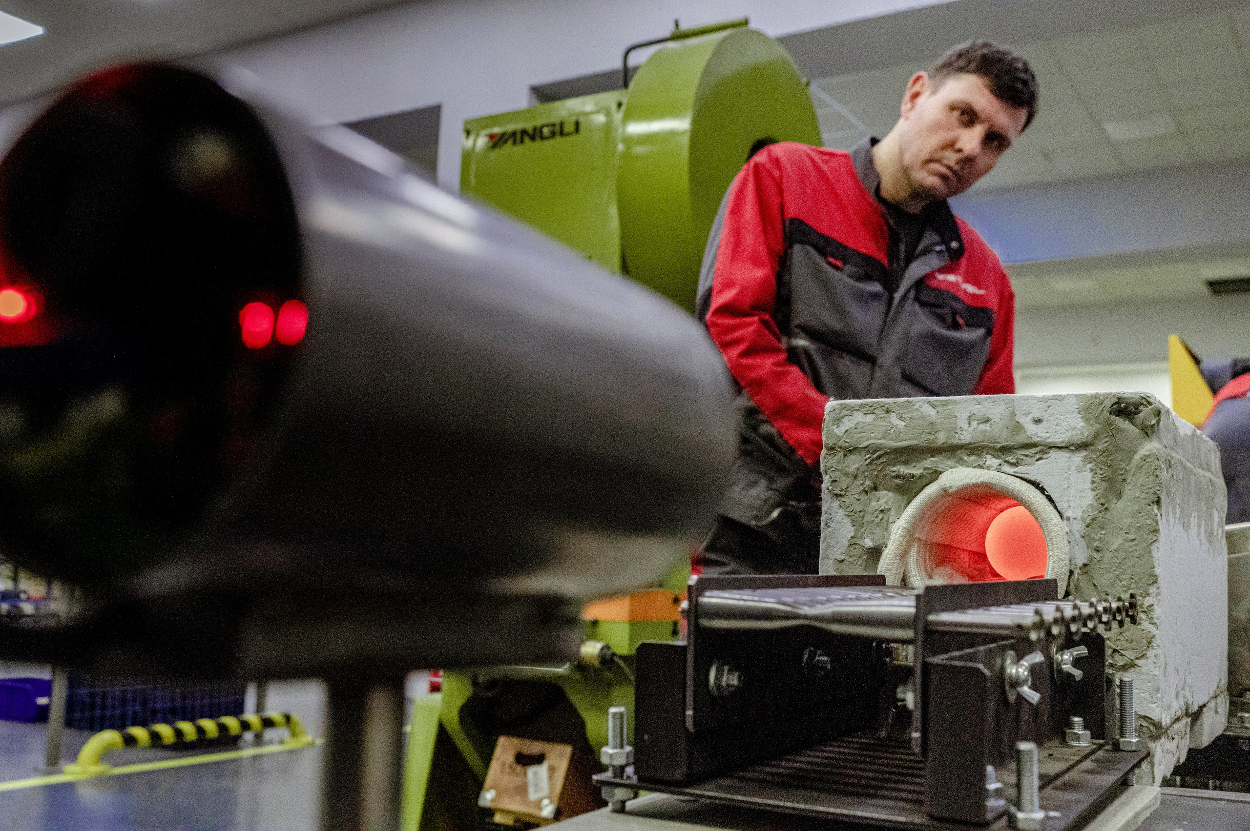Производство в Твери WETVEL. Студийный и свадебный фотограф В городе Екатеринбург Ирина Мальта