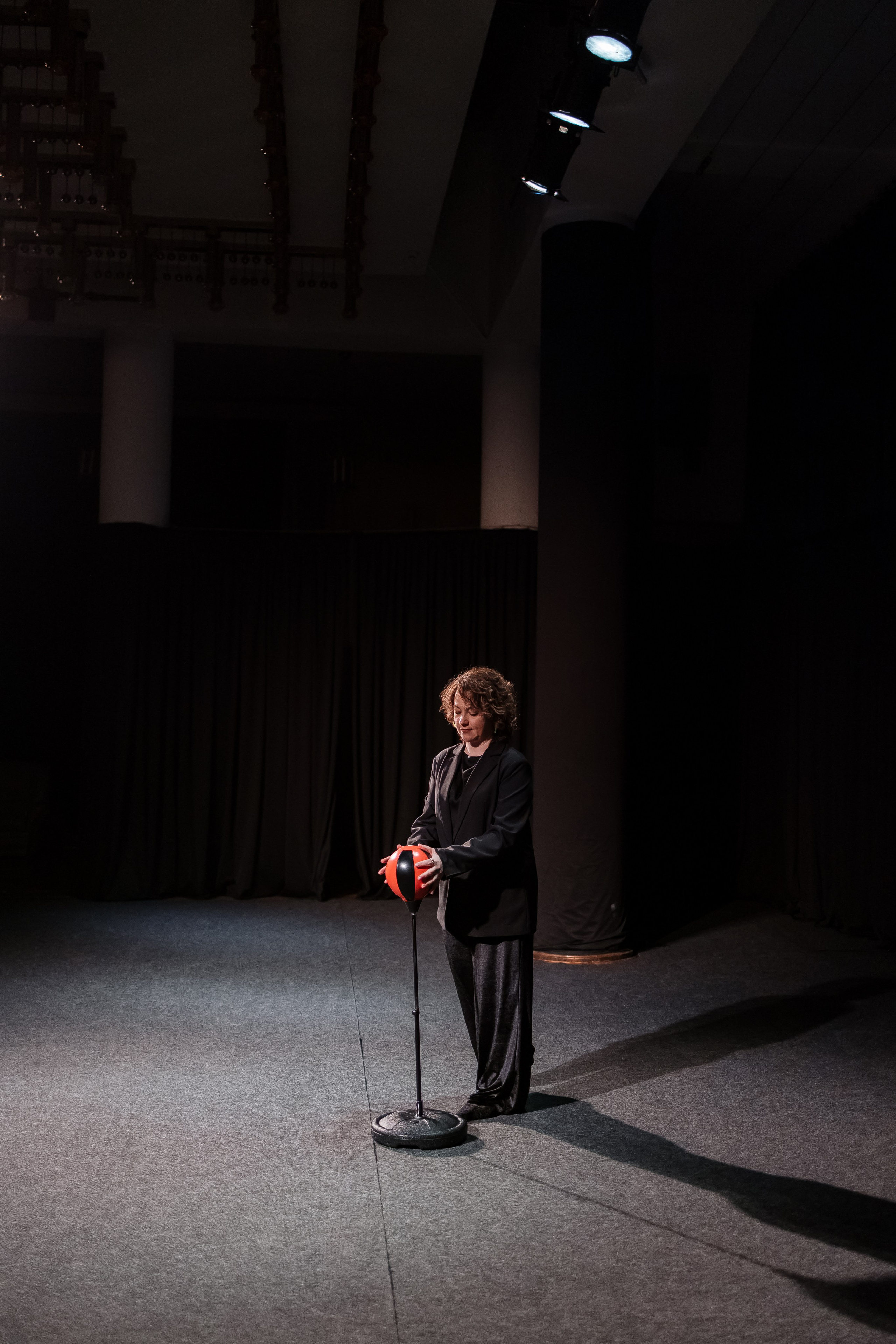 Спектакль. Свадебный фотограф