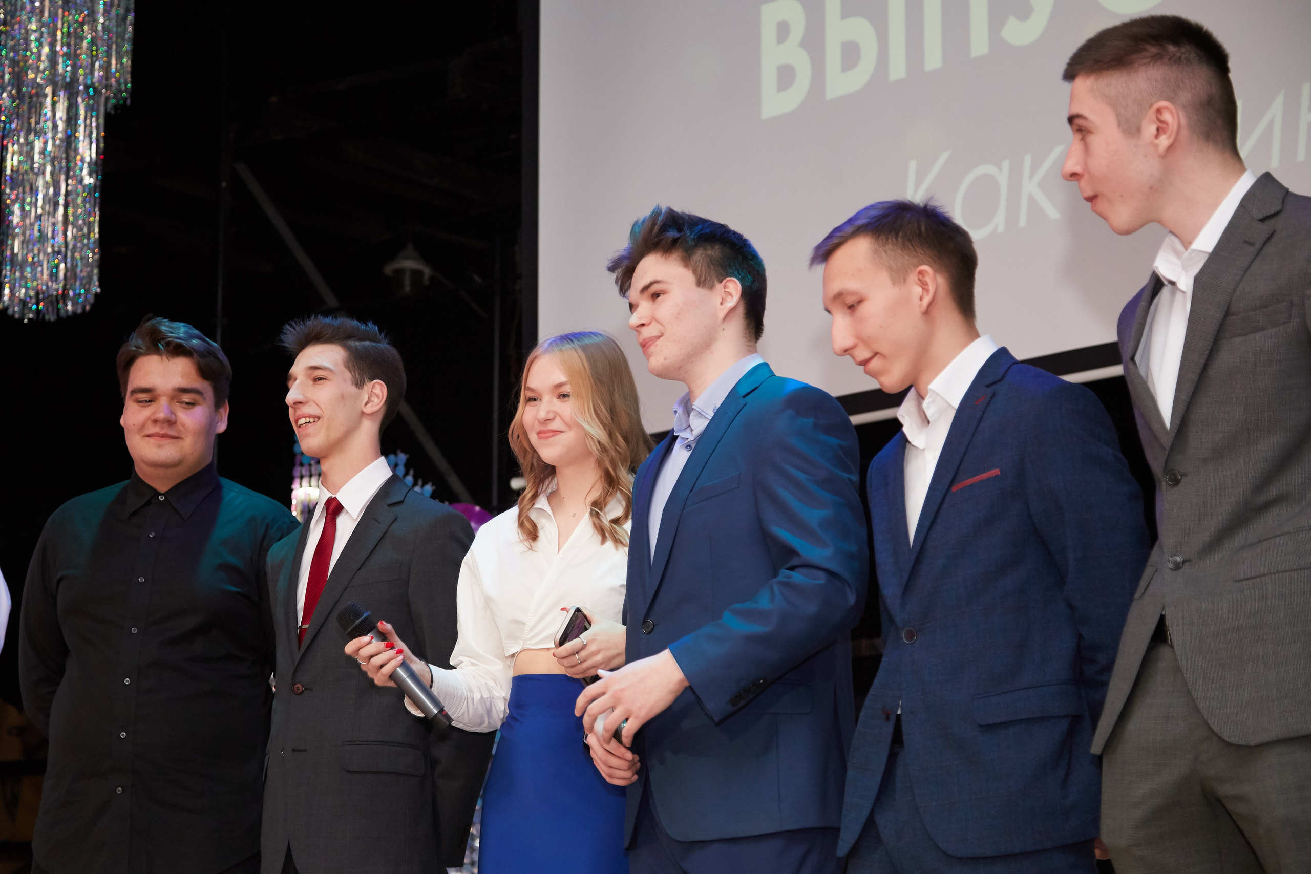 Последний звонок. Фотограф Савченко Люба. Москва