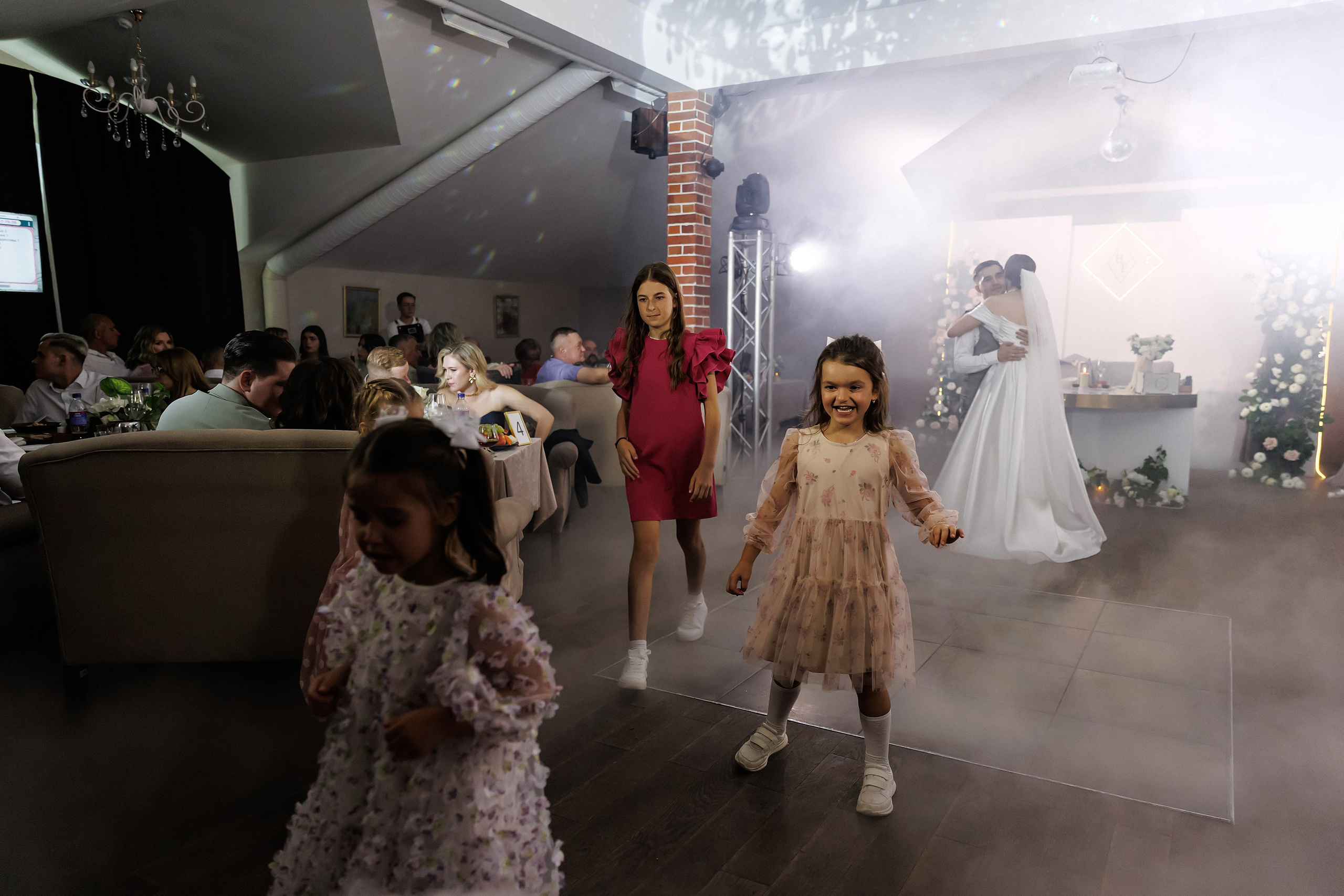 Екатерина и Владислав. Свадебный фотограф в Пскове и Санкт-Петербурге | Анна Голикова