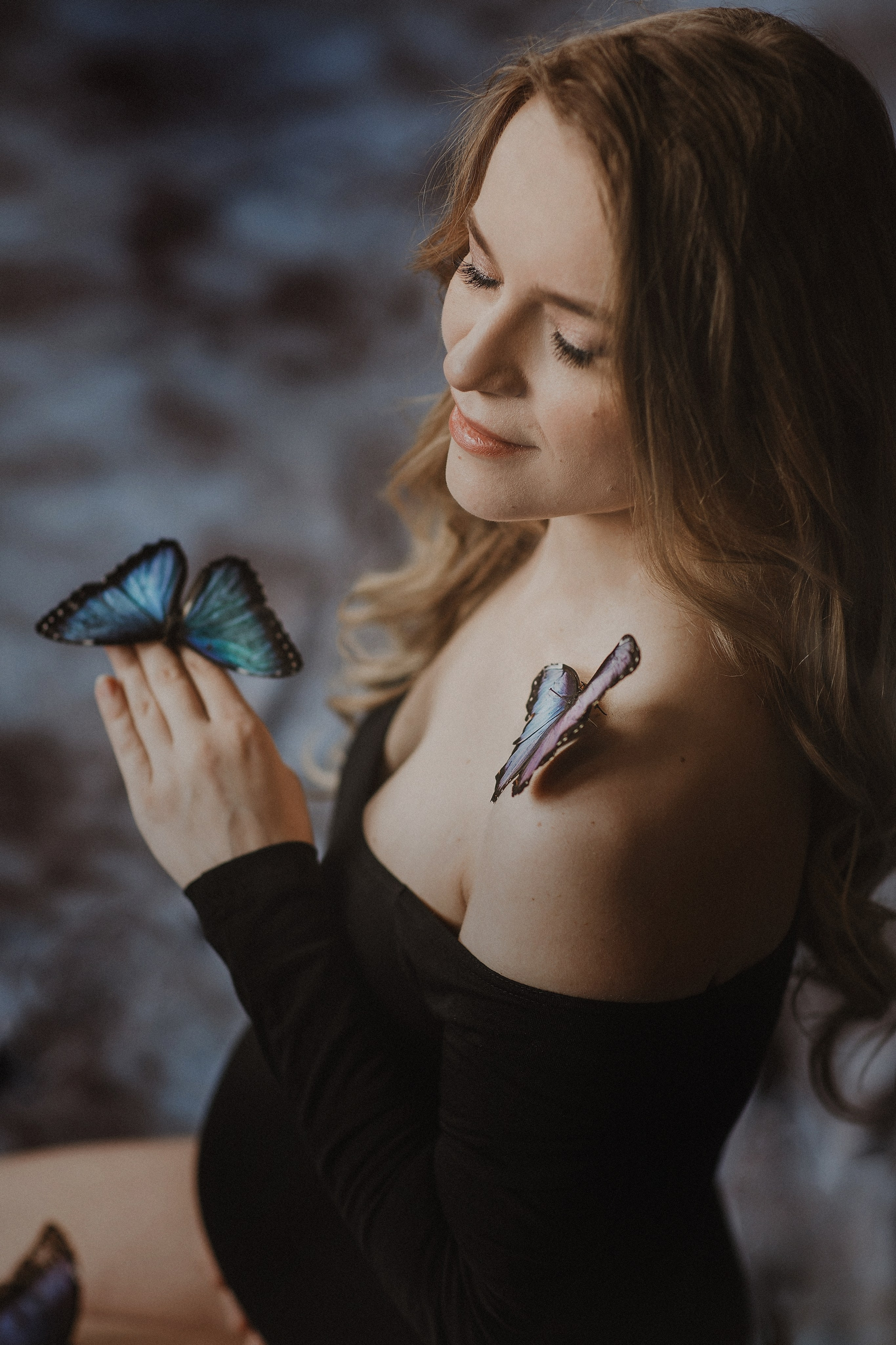 Фотосессия беременности в студии. Фотостудия Леонардо Москва