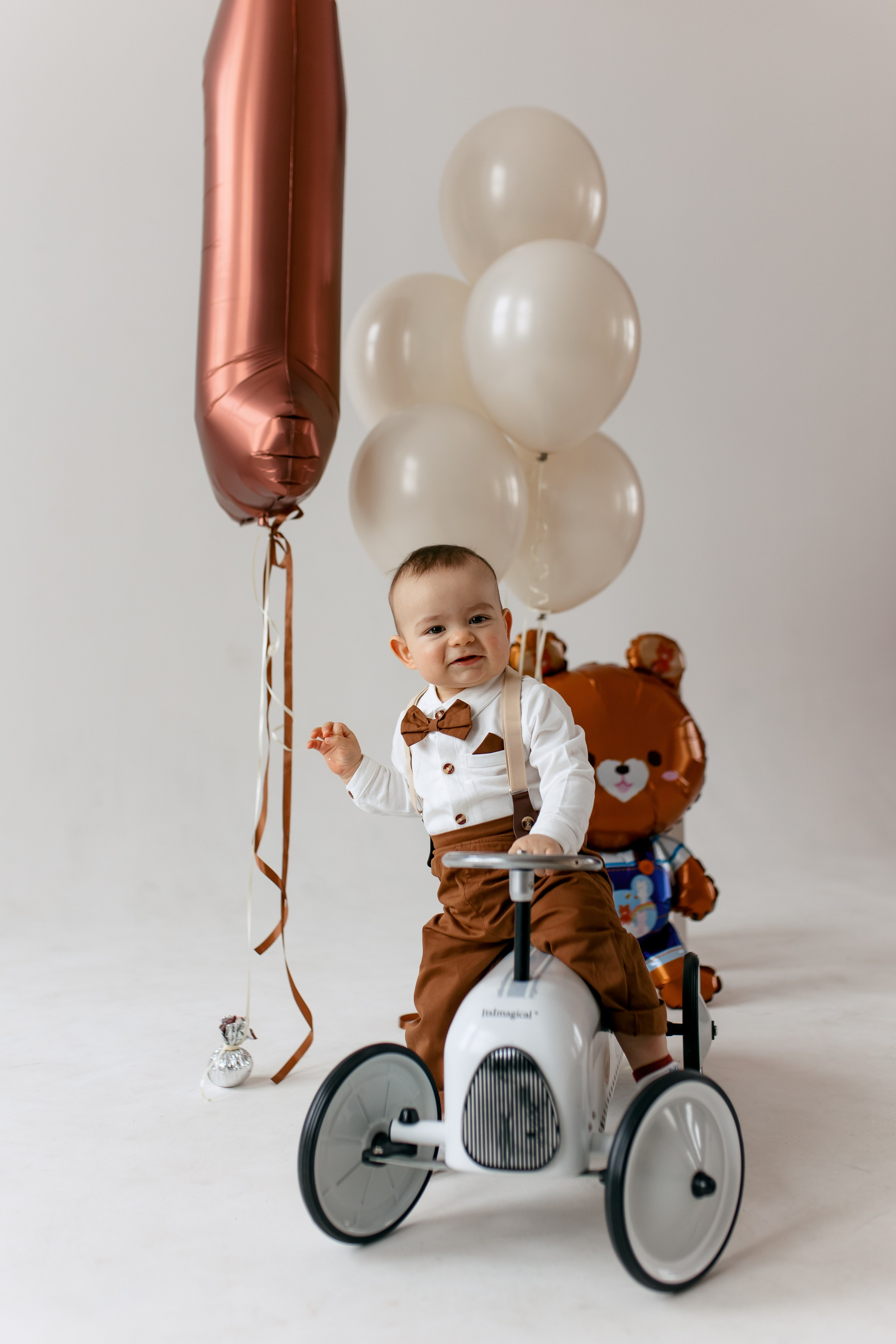 Мишка и шарики. Свадебный и портретный фотограф — Мария Костина